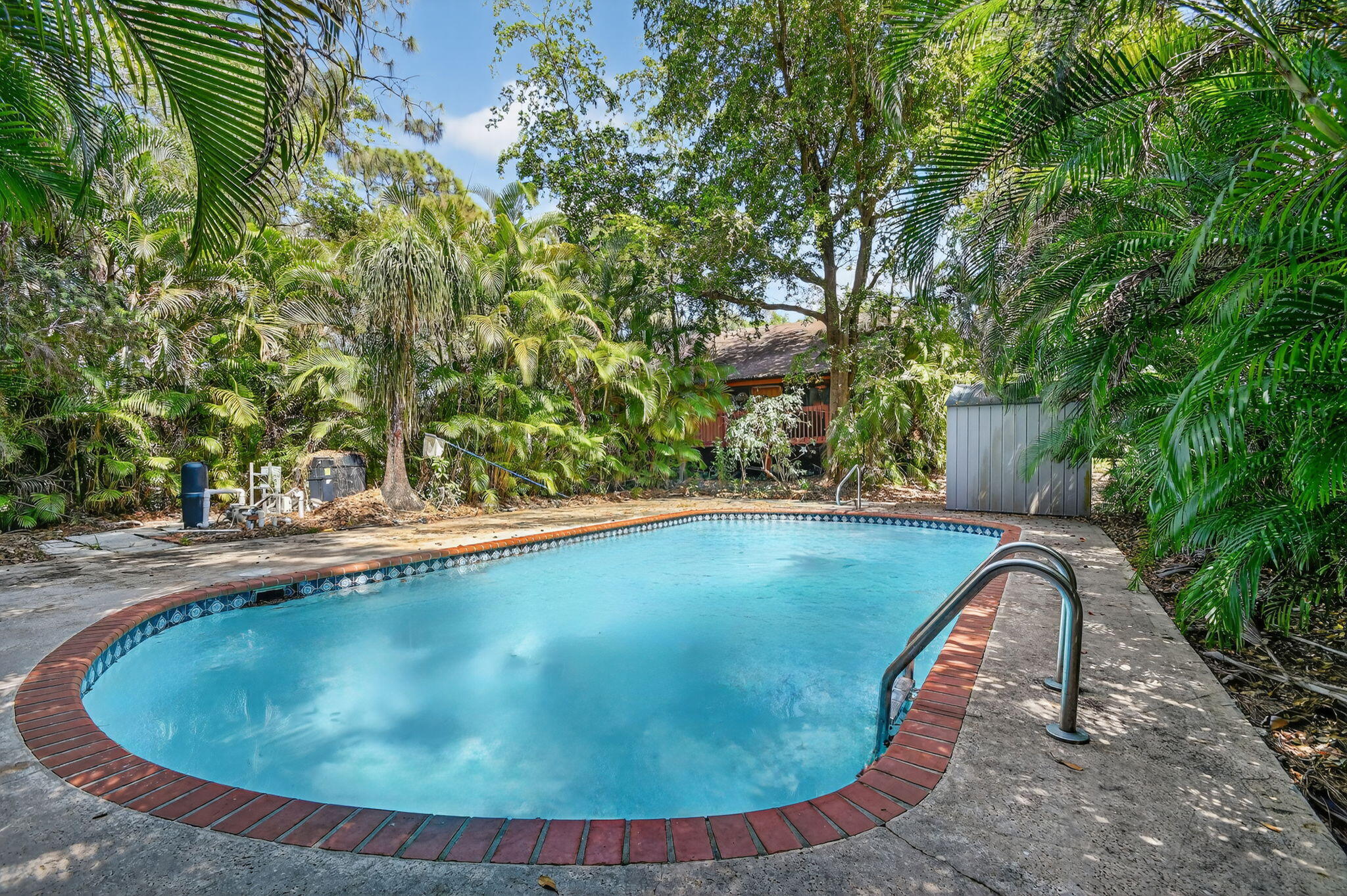 ACREAGE - Residential