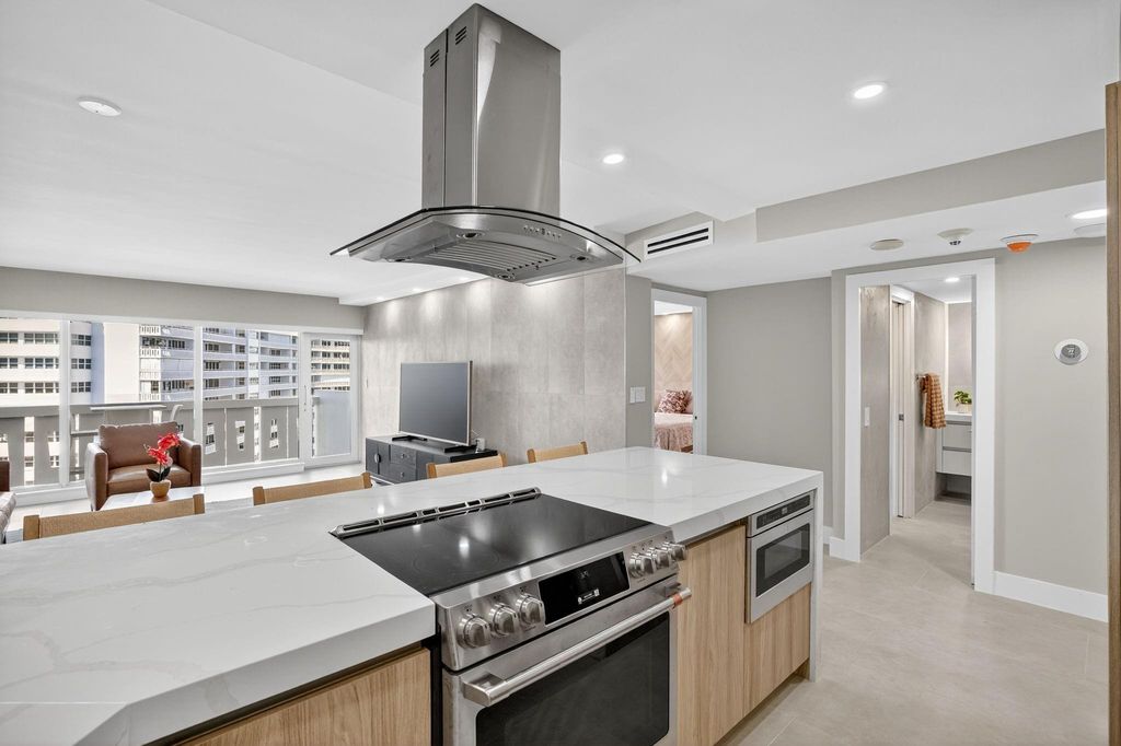 Photo of 2100 S Ocean Drive #15E, Fort Lauderdale, FL 33316 (MLS # F10530504)