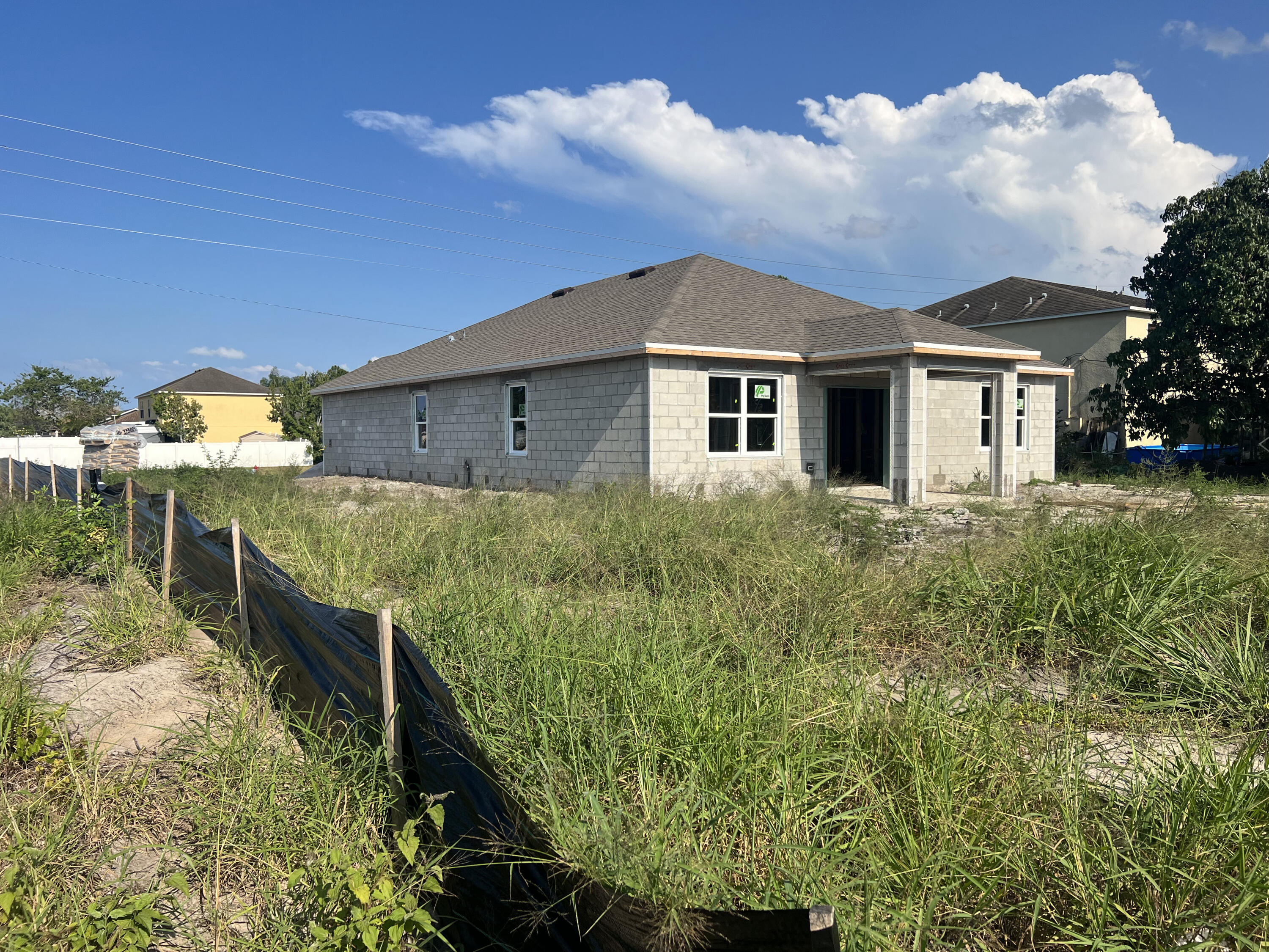 PORT ST LUCIE SECTION 33 - Residential