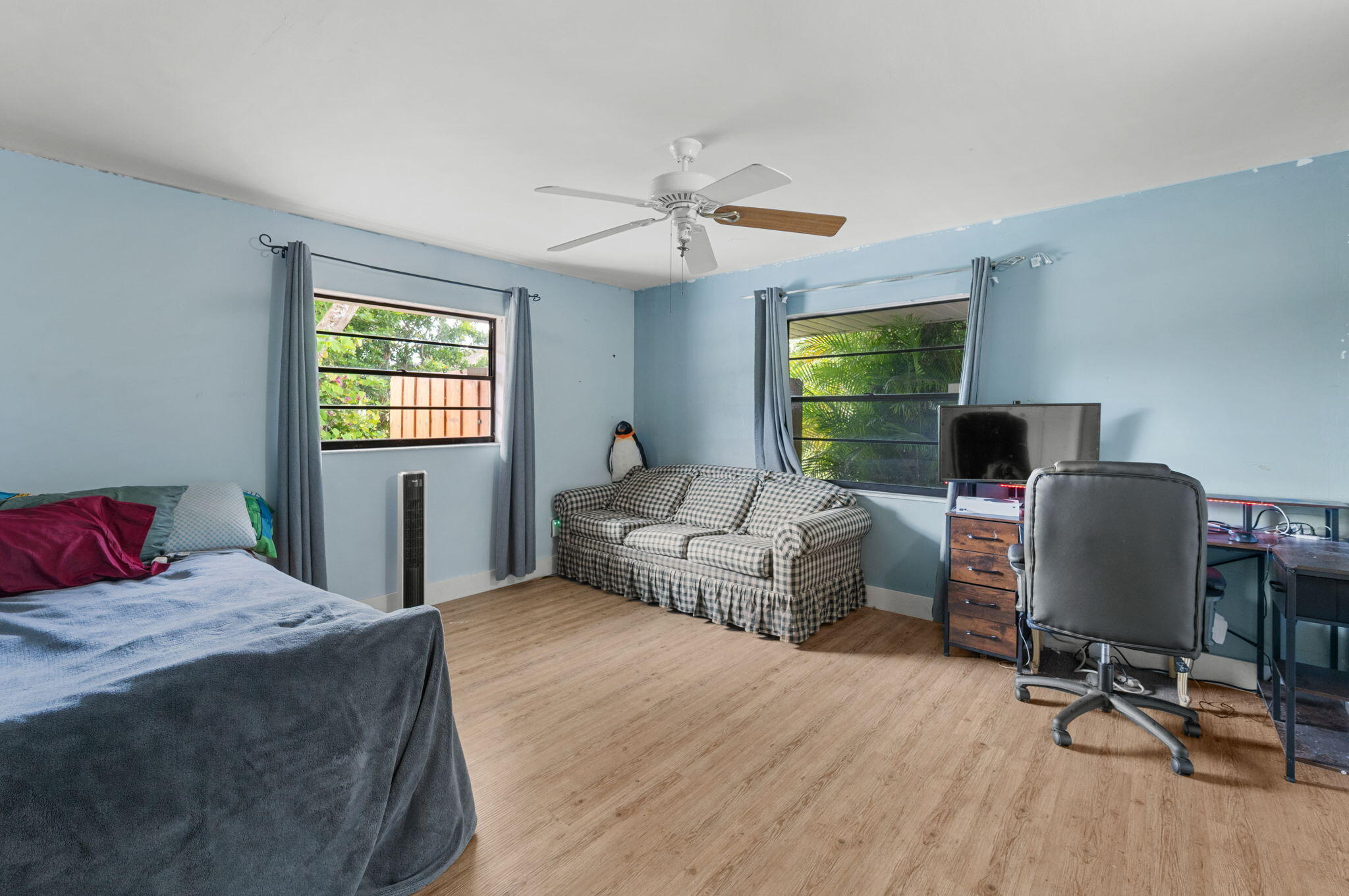 RAIN TREE CORNER SUB - Residential