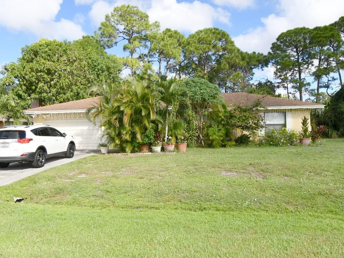 PORT ST LUCIE SECTION 13 - Residential Lease
