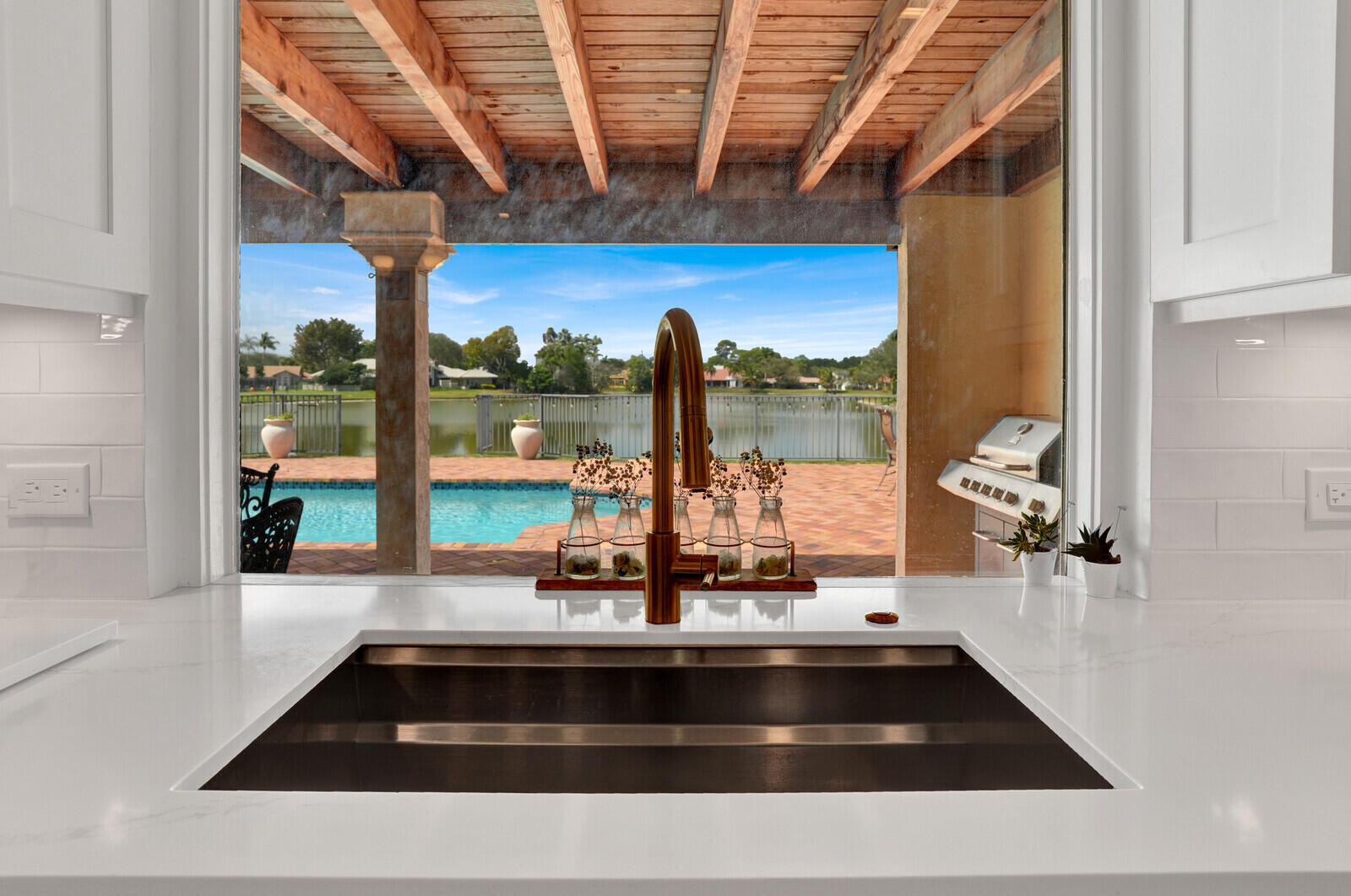 ESTANCIA IV OF VIA VERDE - Residential