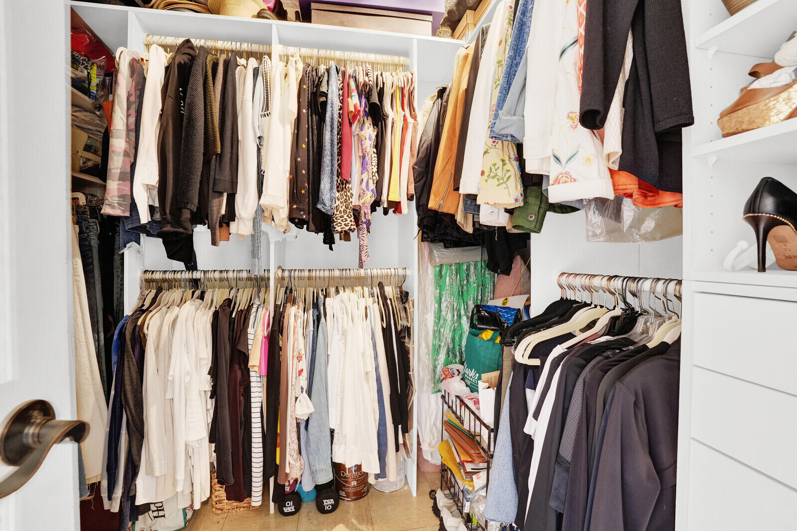 ESTANCIA IV OF VIA VERDE - Residential