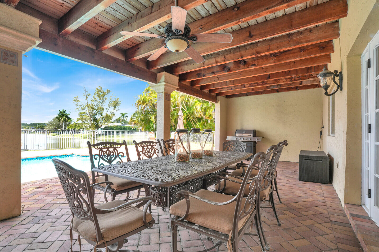 ESTANCIA IV OF VIA VERDE - Residential