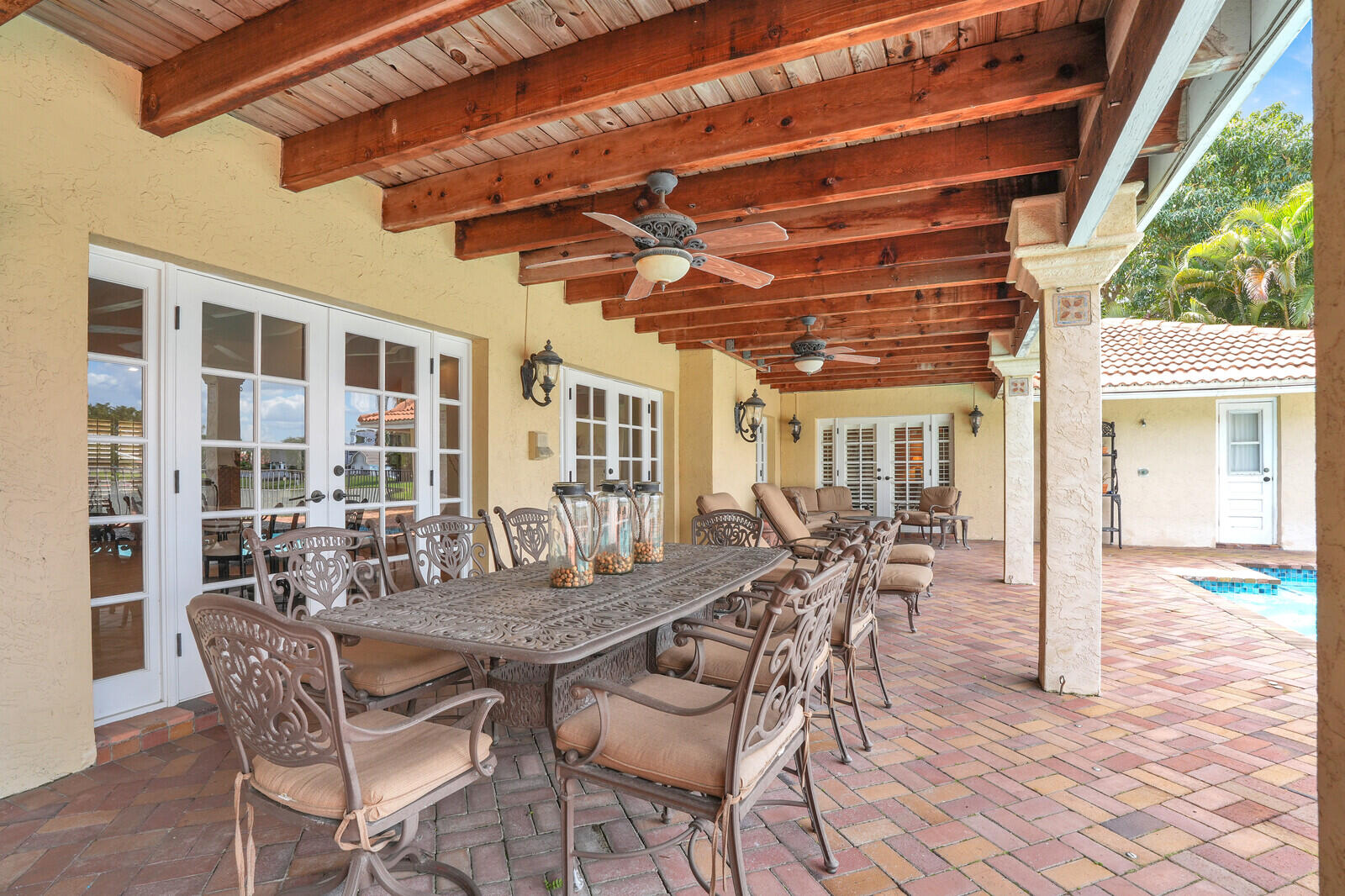 ESTANCIA IV OF VIA VERDE - Residential