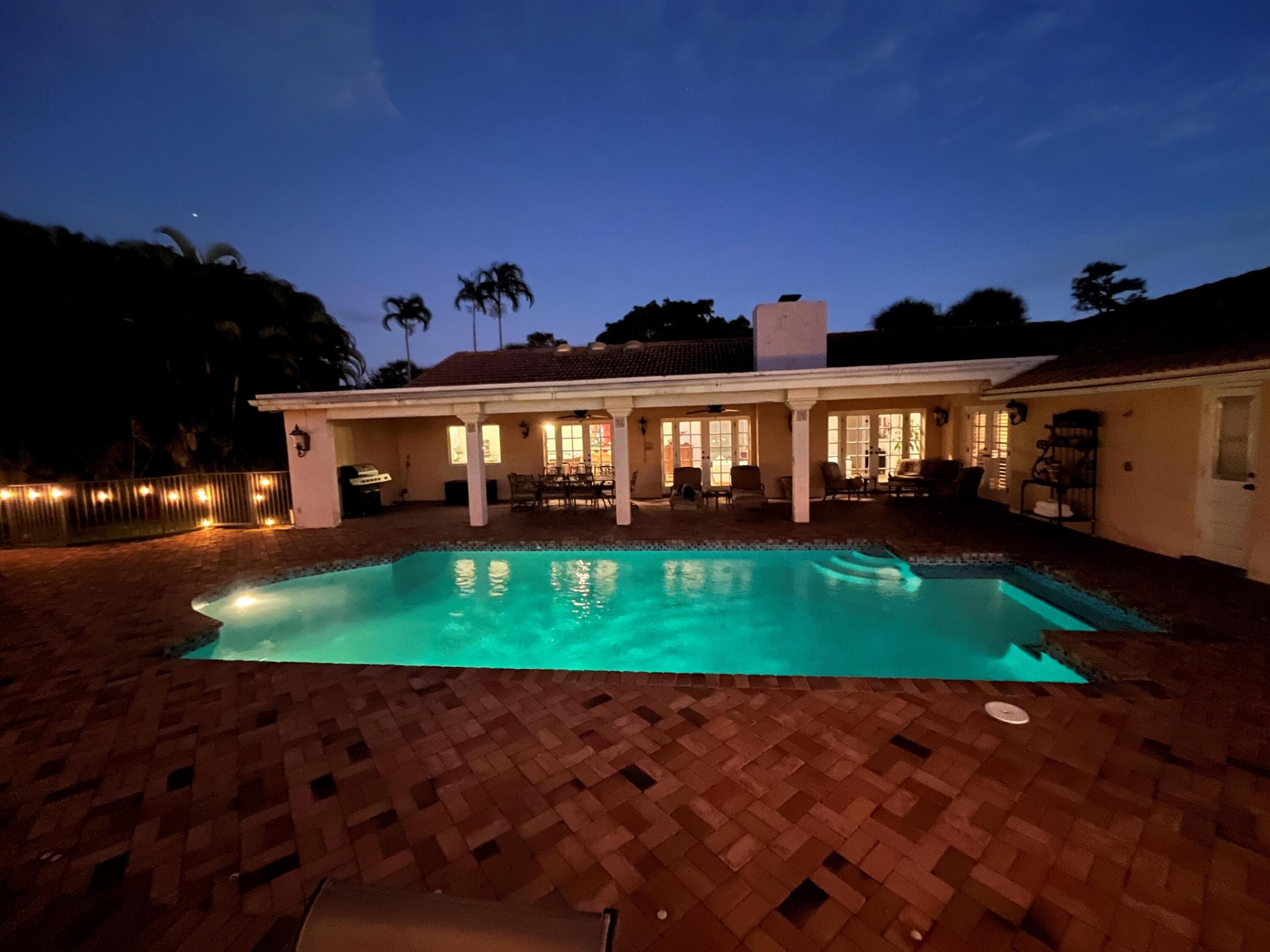 ESTANCIA IV OF VIA VERDE - Residential