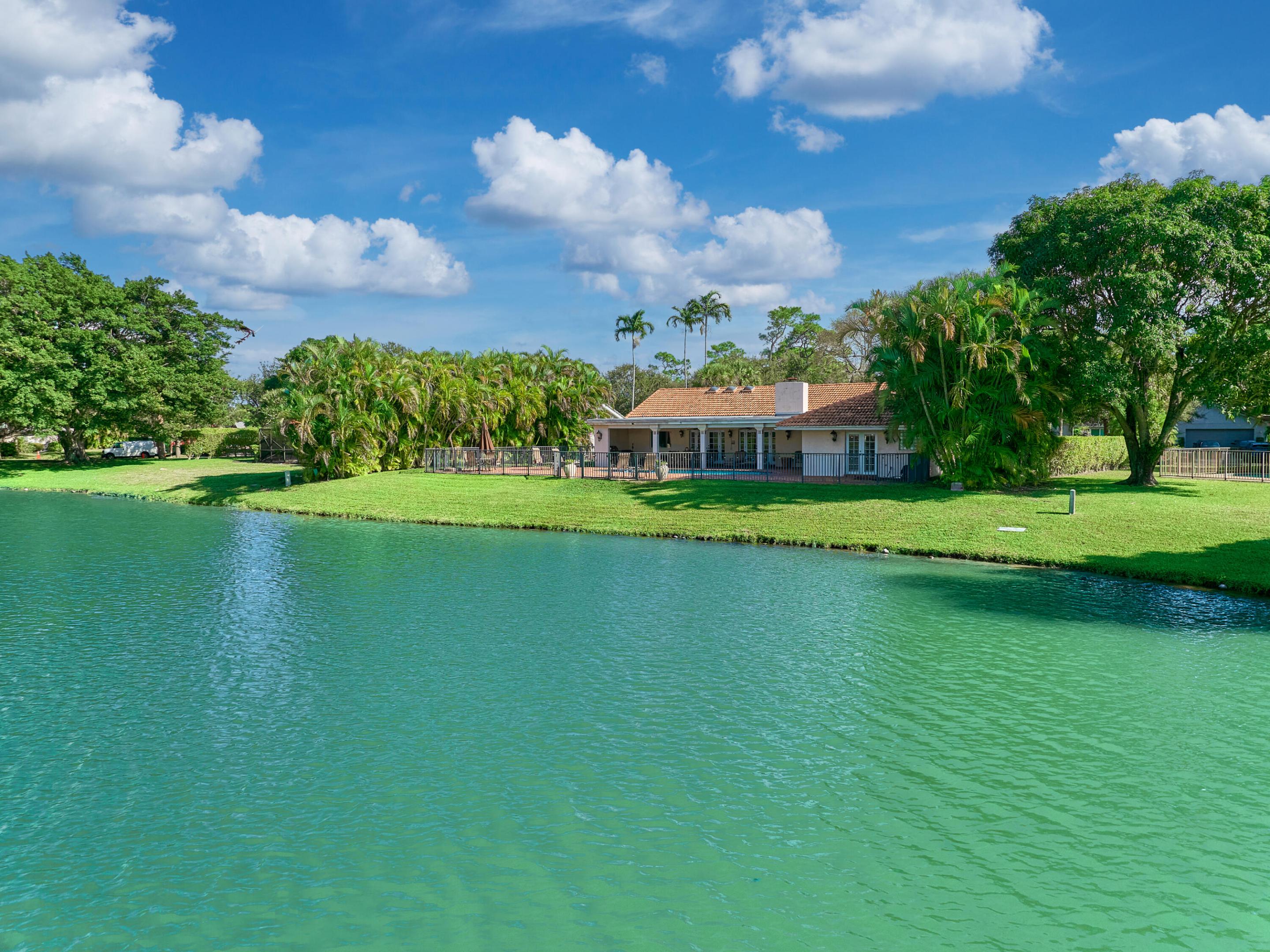 ESTANCIA IV OF VIA VERDE - Residential