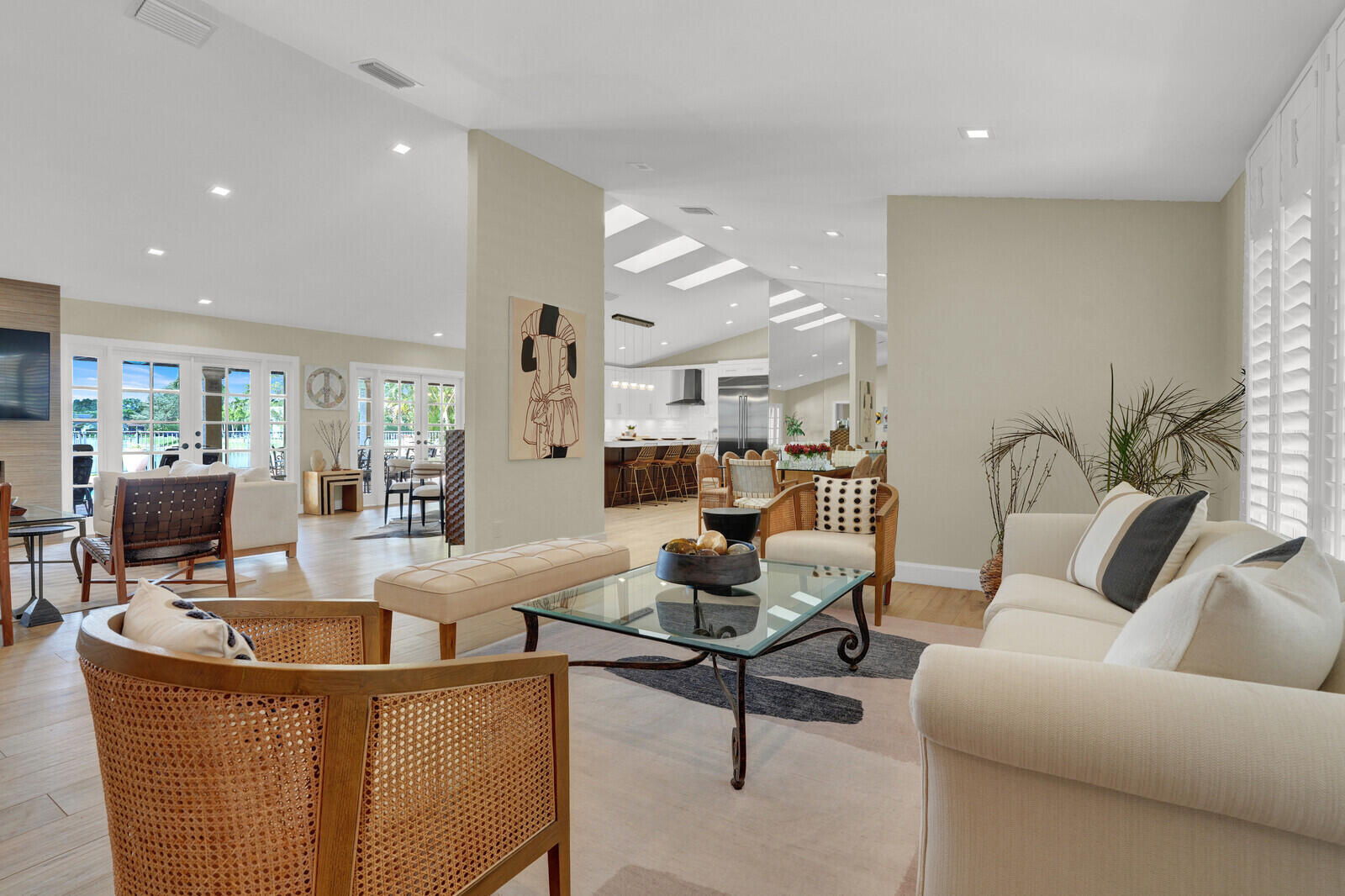 ESTANCIA IV OF VIA VERDE - Residential