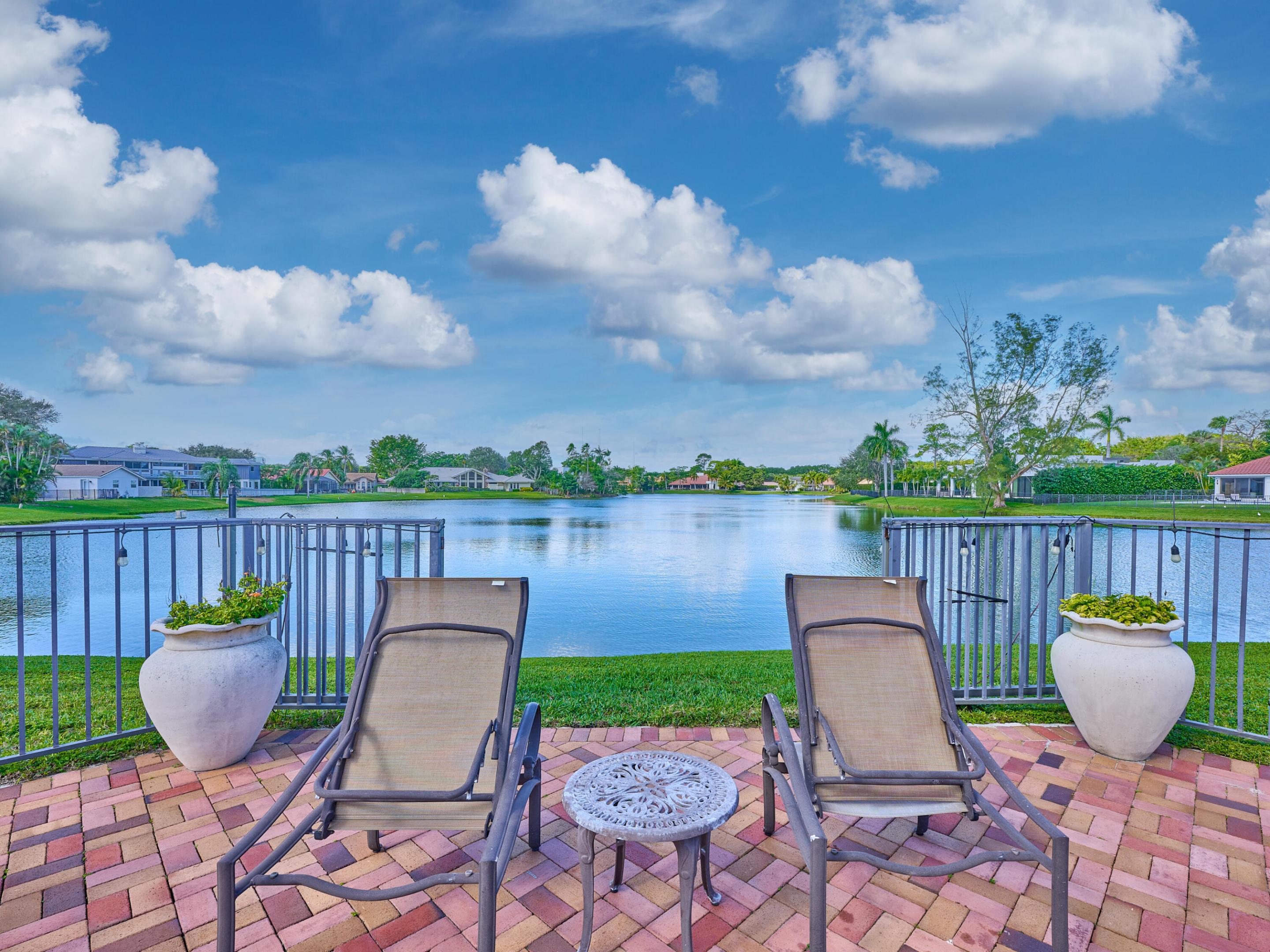 ESTANCIA IV OF VIA VERDE - Residential