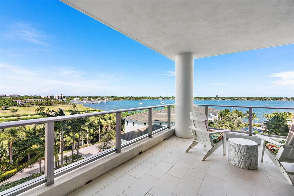 Photo of 1 Water Club Way #603, North Palm Beach, FL 33408 (MLS # R10830905)