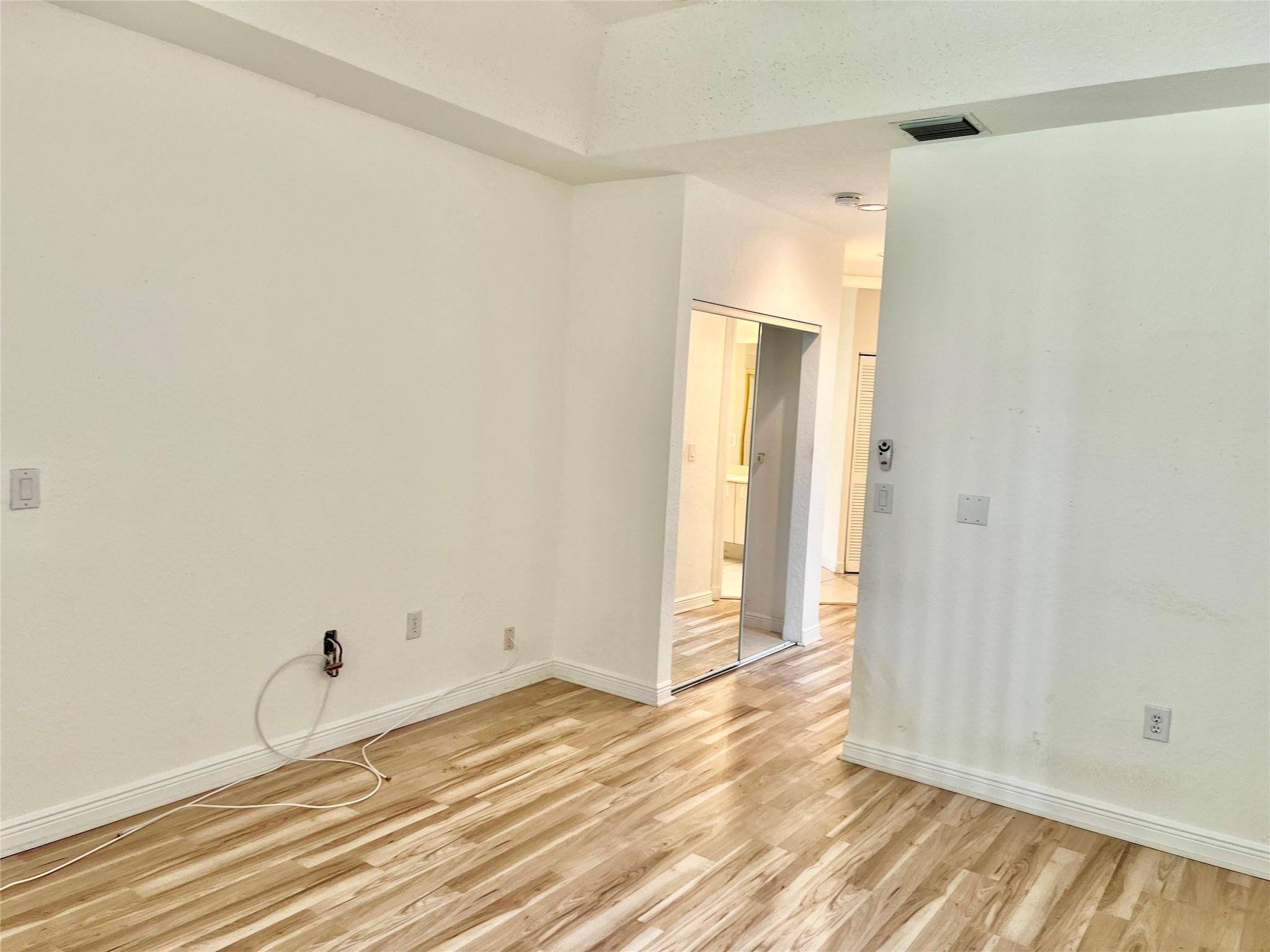 Kings Point - Residential Lease