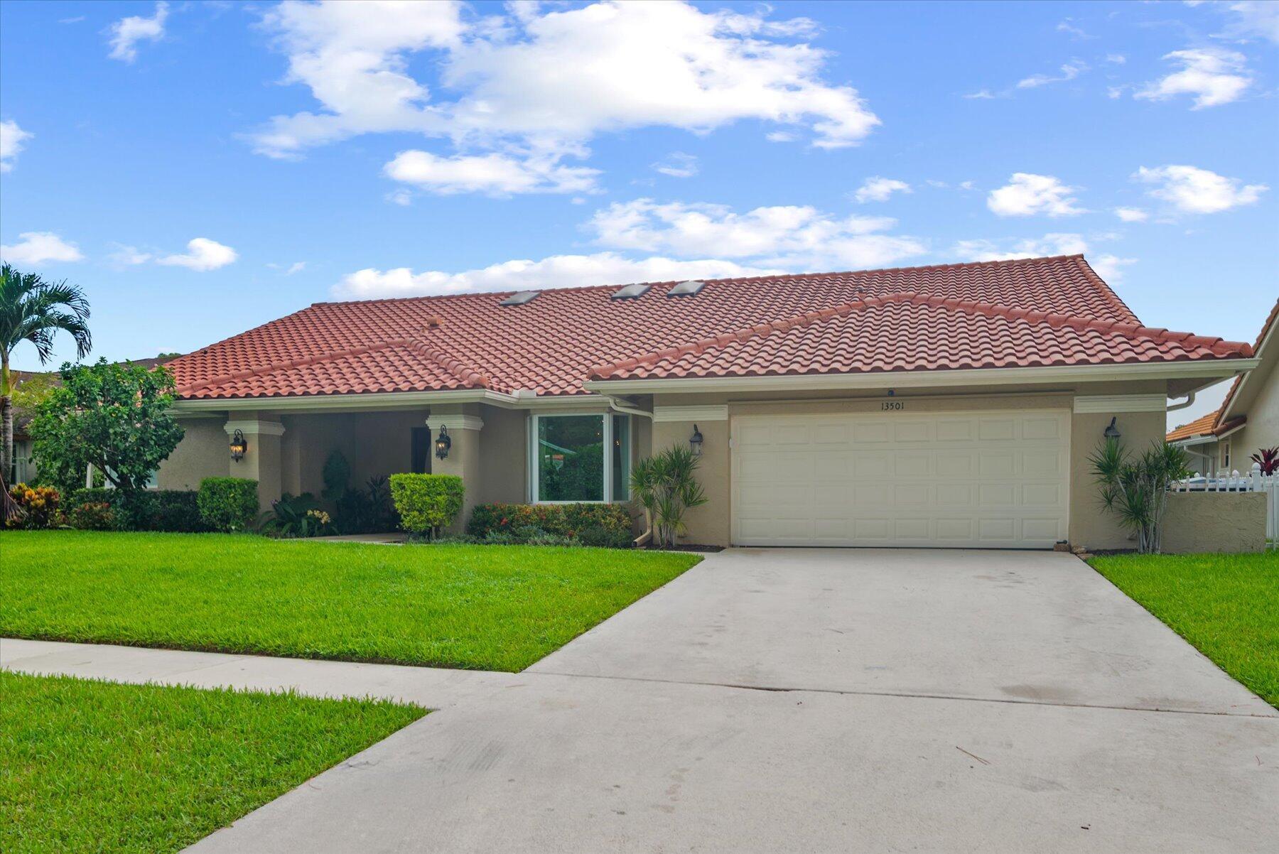 SUGAR POND MANOR OF WELLI - Residential Lease