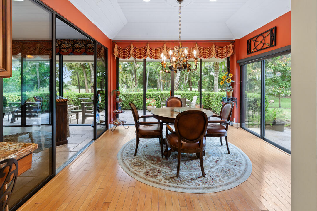 CRANE CREEK COUNTRY CLUB - Residential