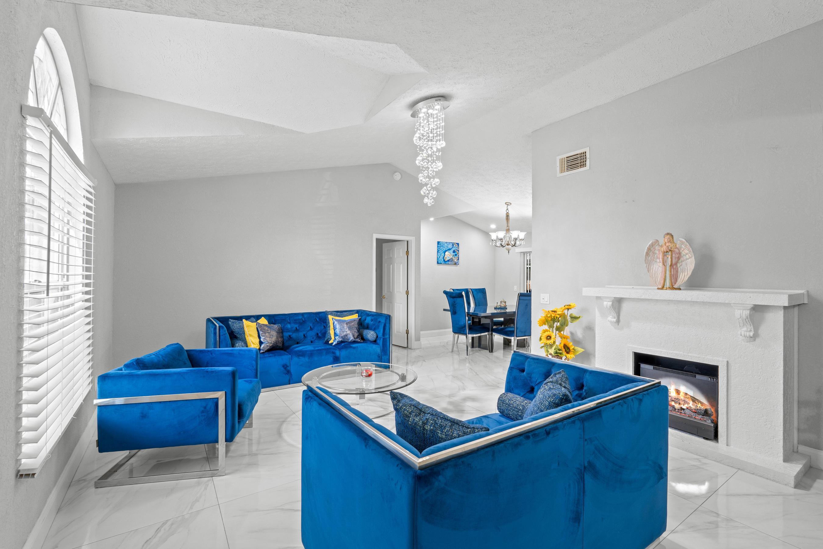 1621 SE Mistletoe Street