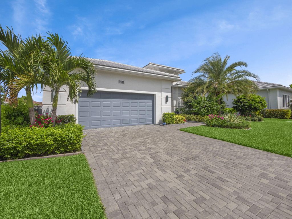 Photo of 5353 Siesta Key Lane, Westlake, FL 33470 (MLS # B26005992)