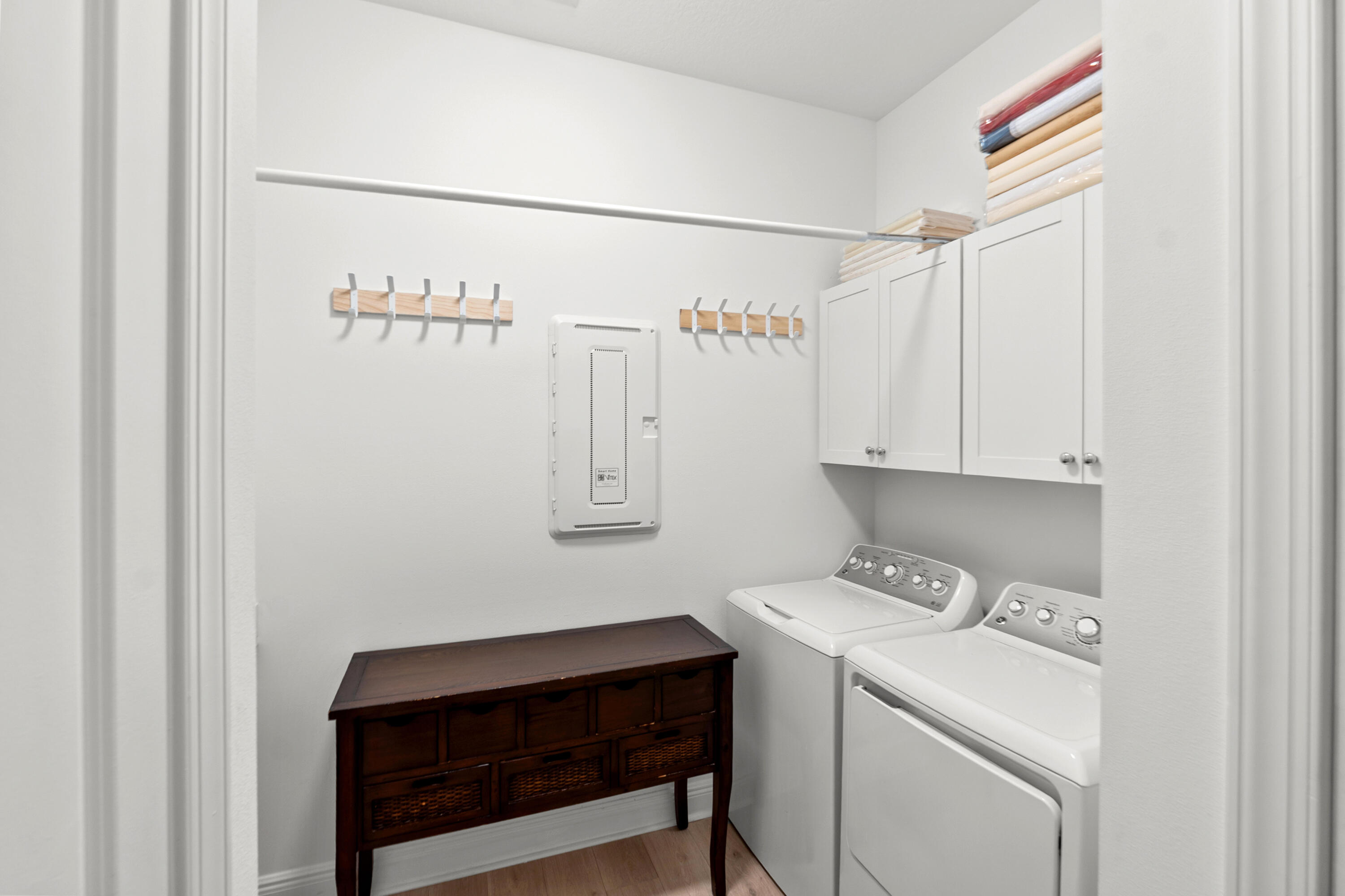 CRESSWIND PALM BEACH - Residential