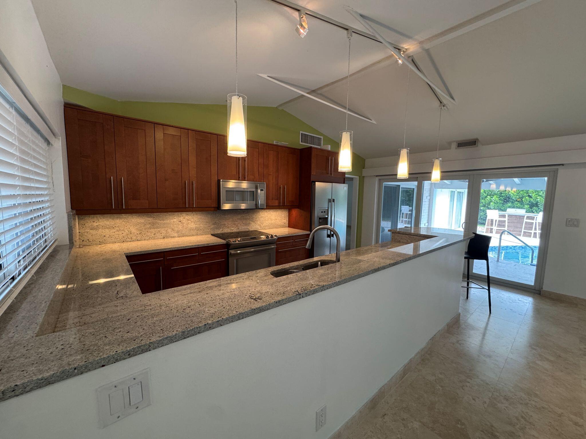 CORAL RIDGE GALT ADD NO 1 - Residential