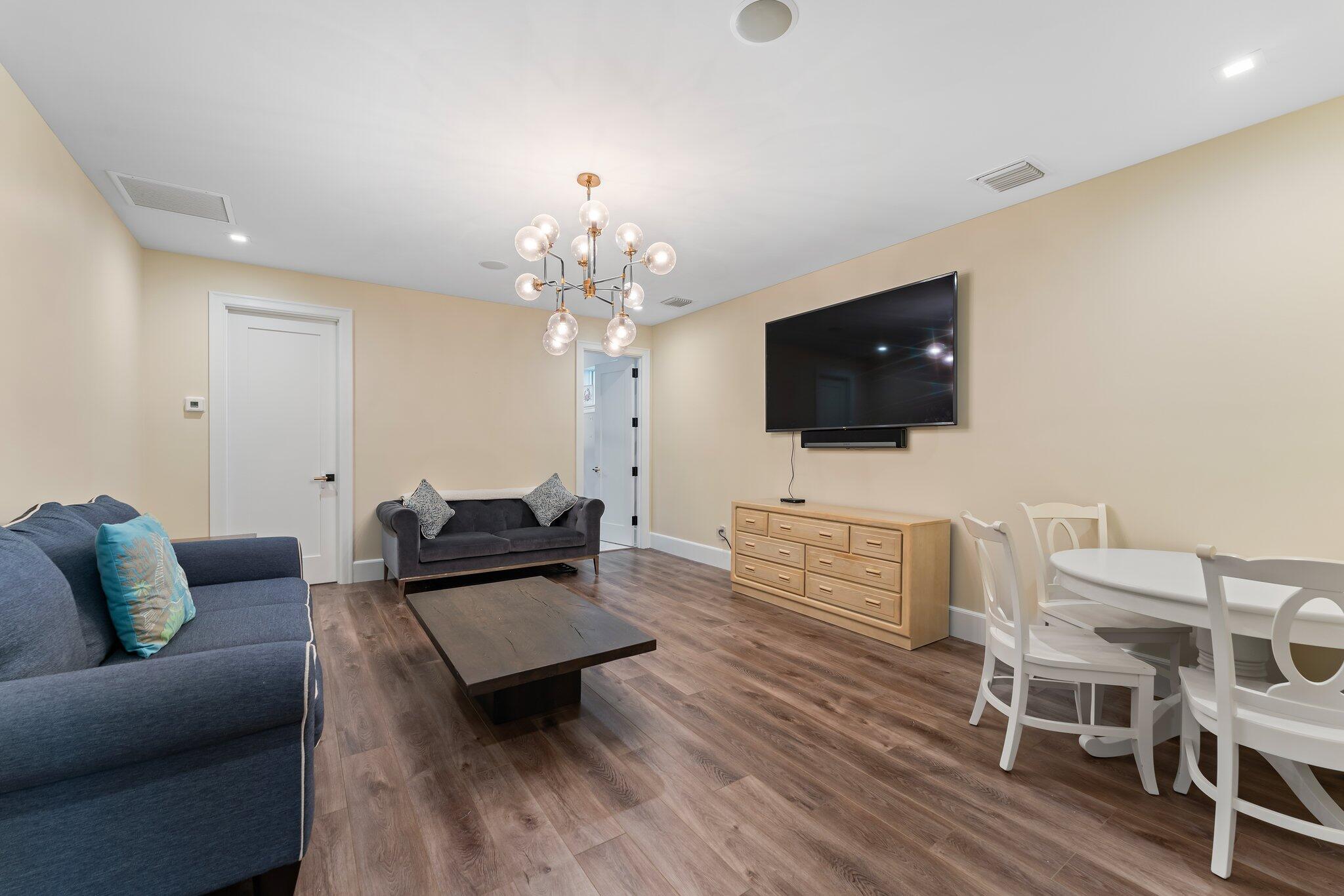 Diamond Sands 2 - Residential