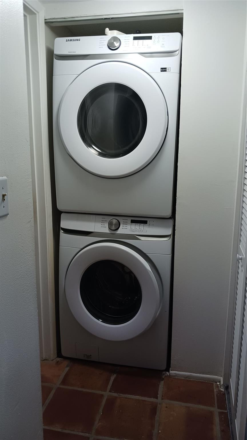 Lakes Of Oakland Forest C - Residential Lease