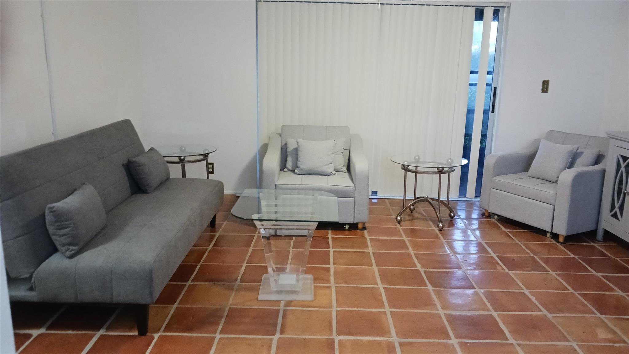 Lakes Of Oakland Forest C - Residential Lease