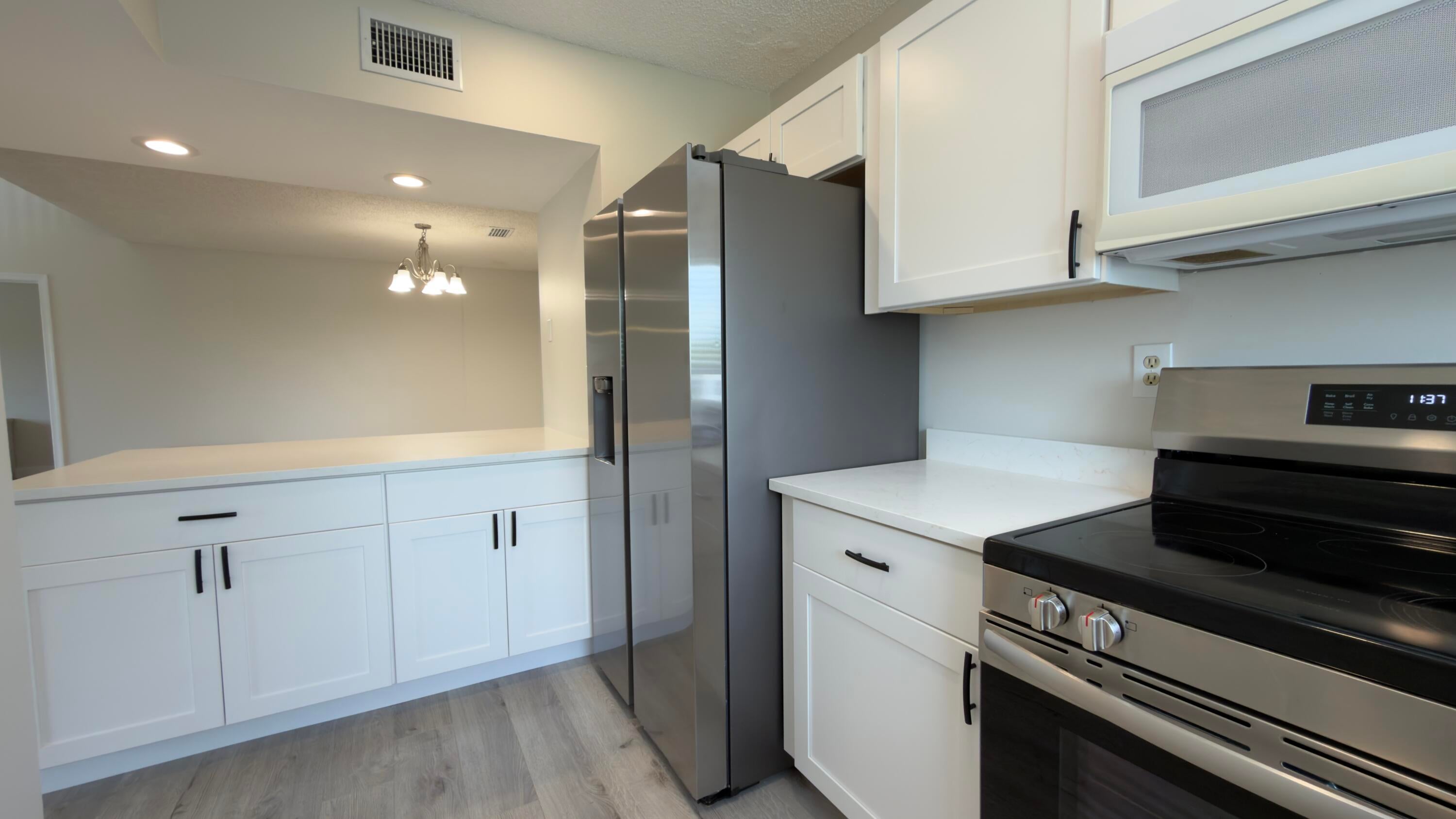 160 BELLA VISTA Court N 60