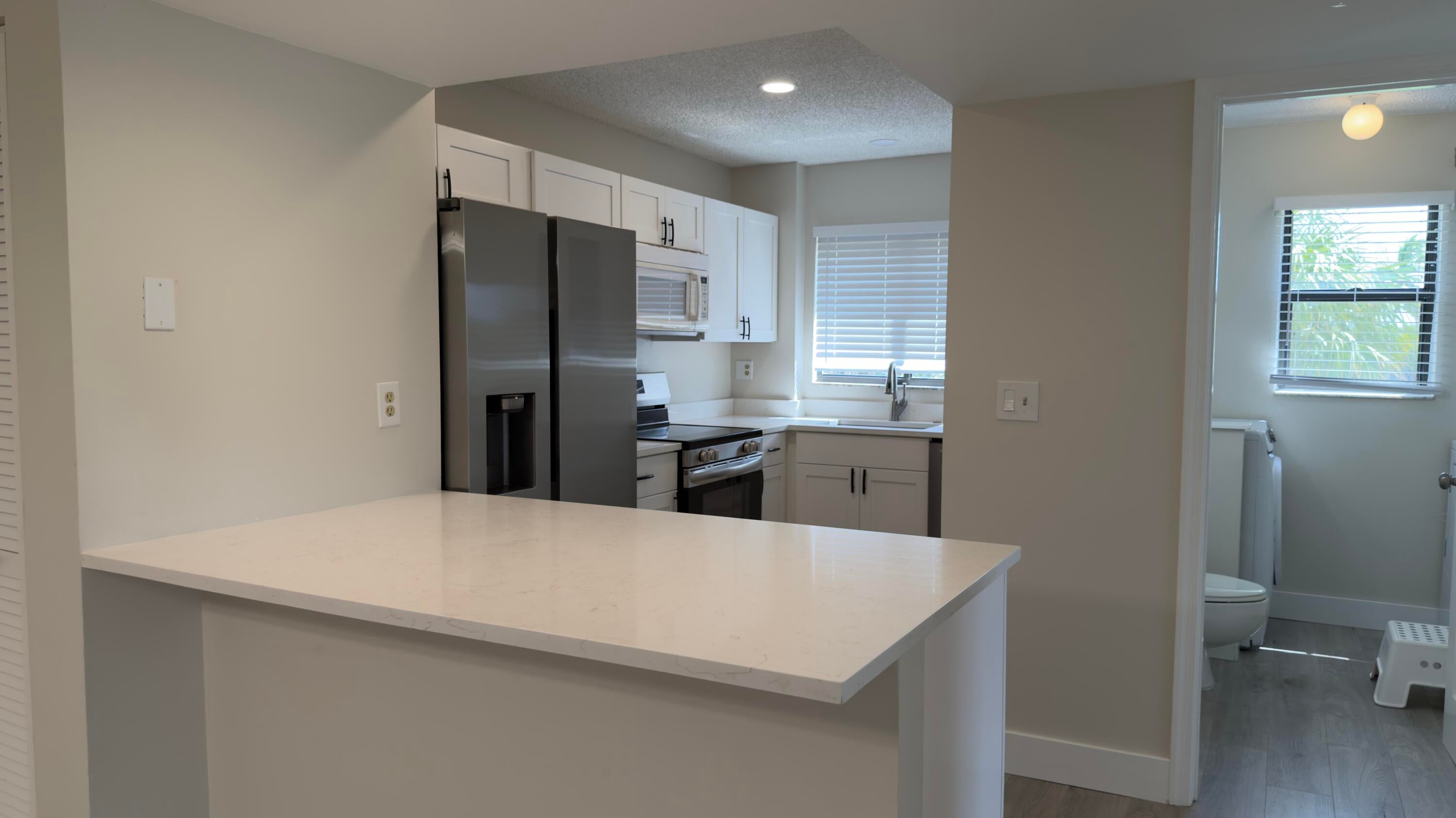 160 BELLA VISTA Court N 60