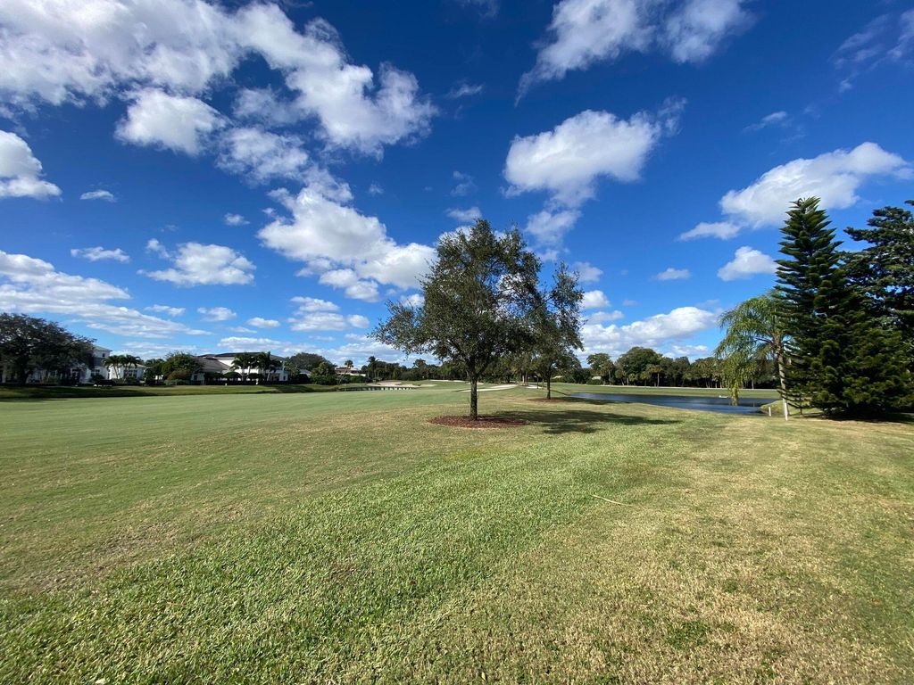 Photo of 16607 Ironwood Drive, Delray Beach, FL 33445 (MLS # R10766861)