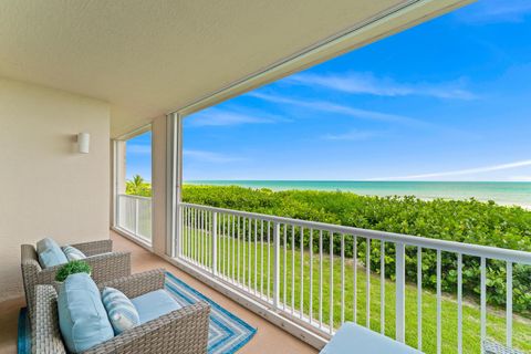 A home in Hutchinson Island