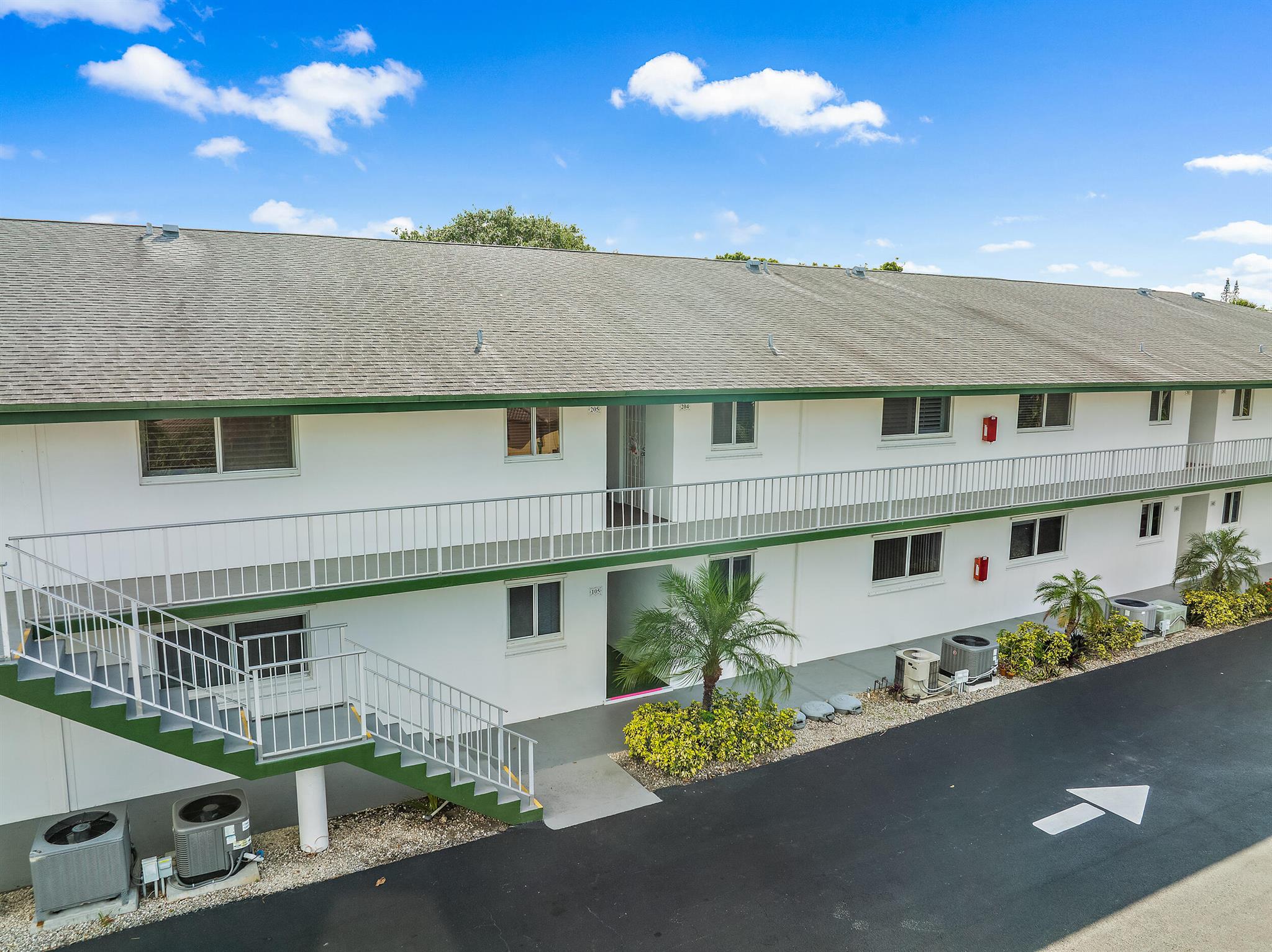 TEQUESTA GARDEN CONDO 7 - Residential Lease