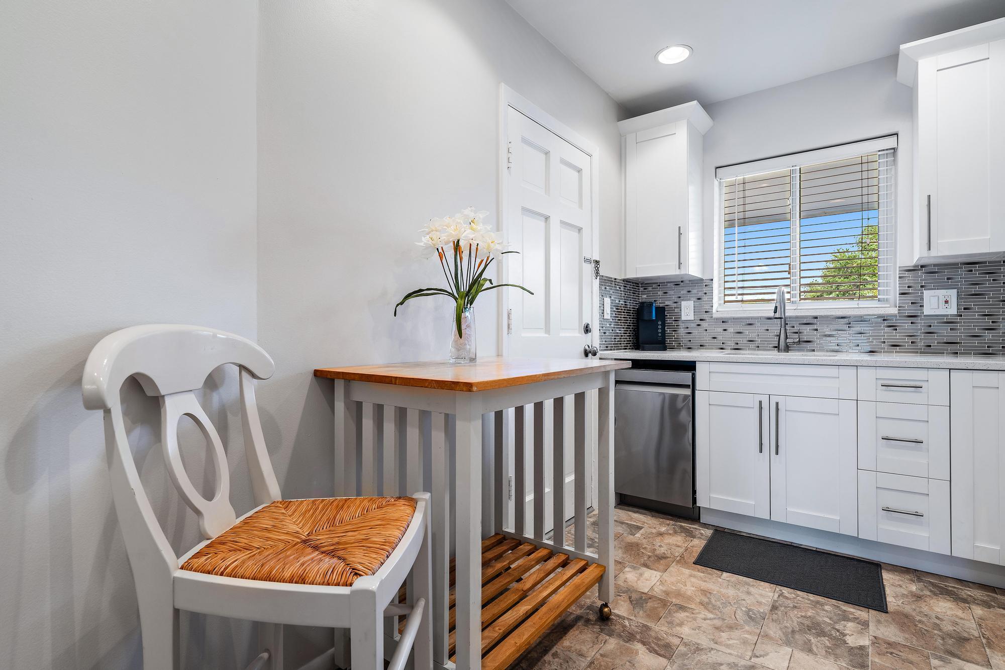 TEQUESTA GARDEN CONDO 7 - Residential Lease