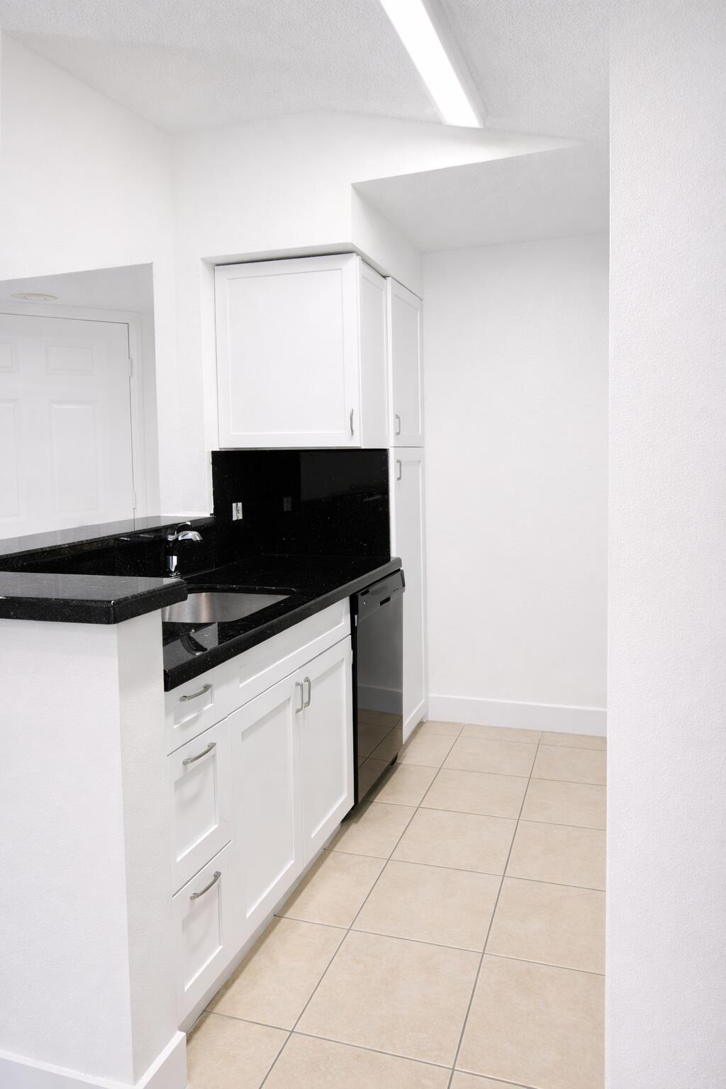 SUNDANCE AT DAVIE - Residential