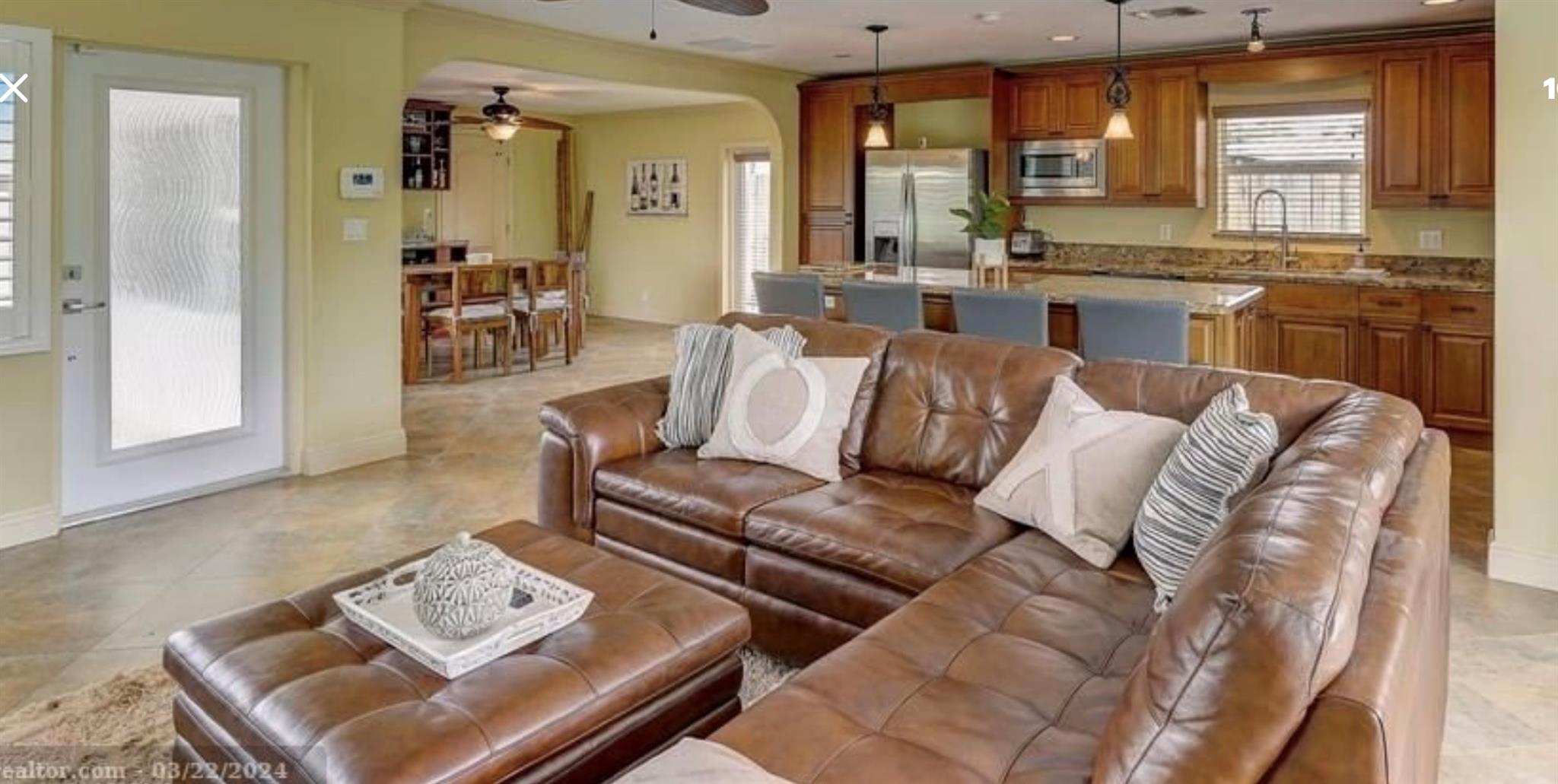 CYPRESS POINT - Residential