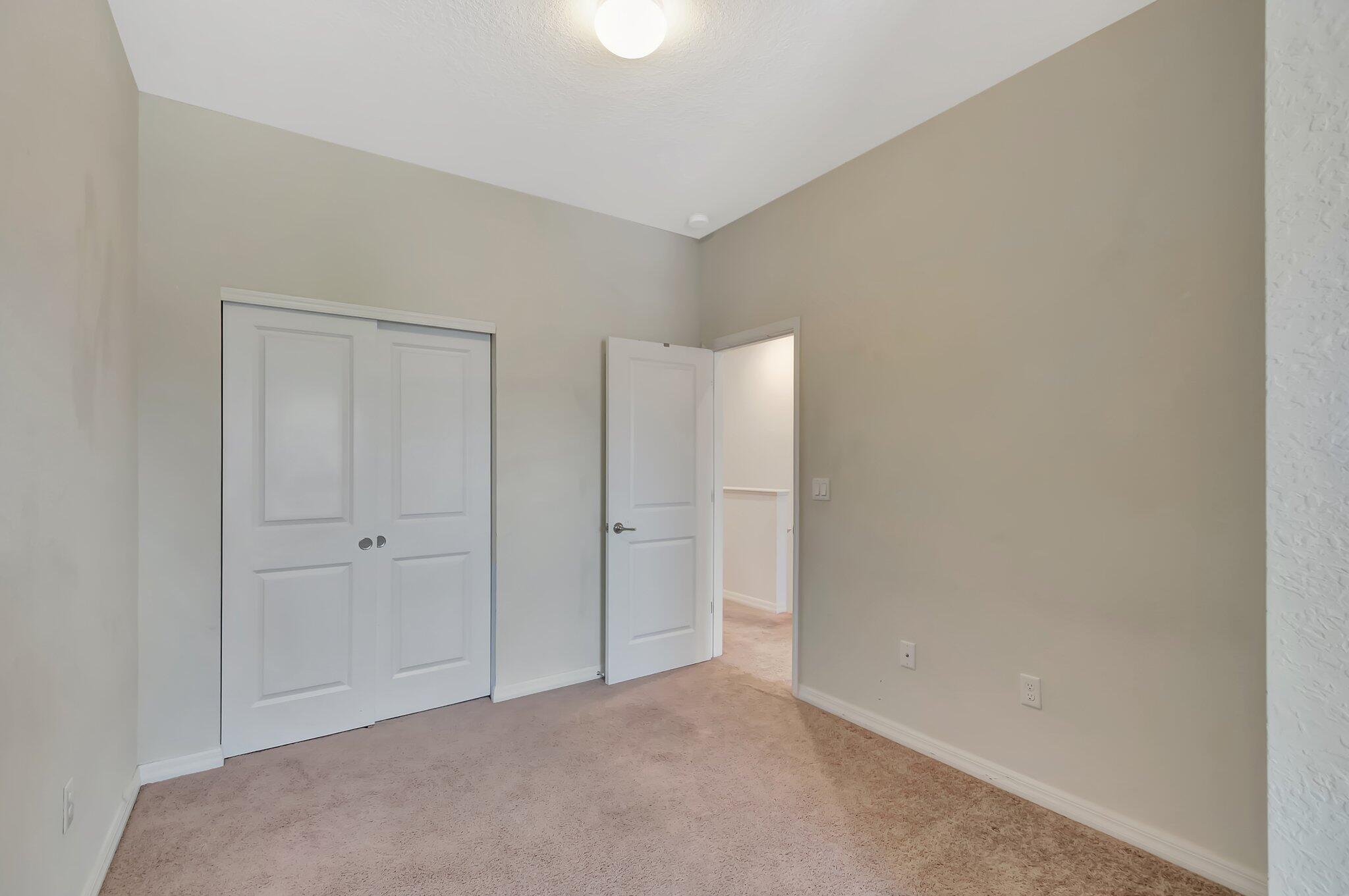 PRESTON SQUARE - Residential Lease