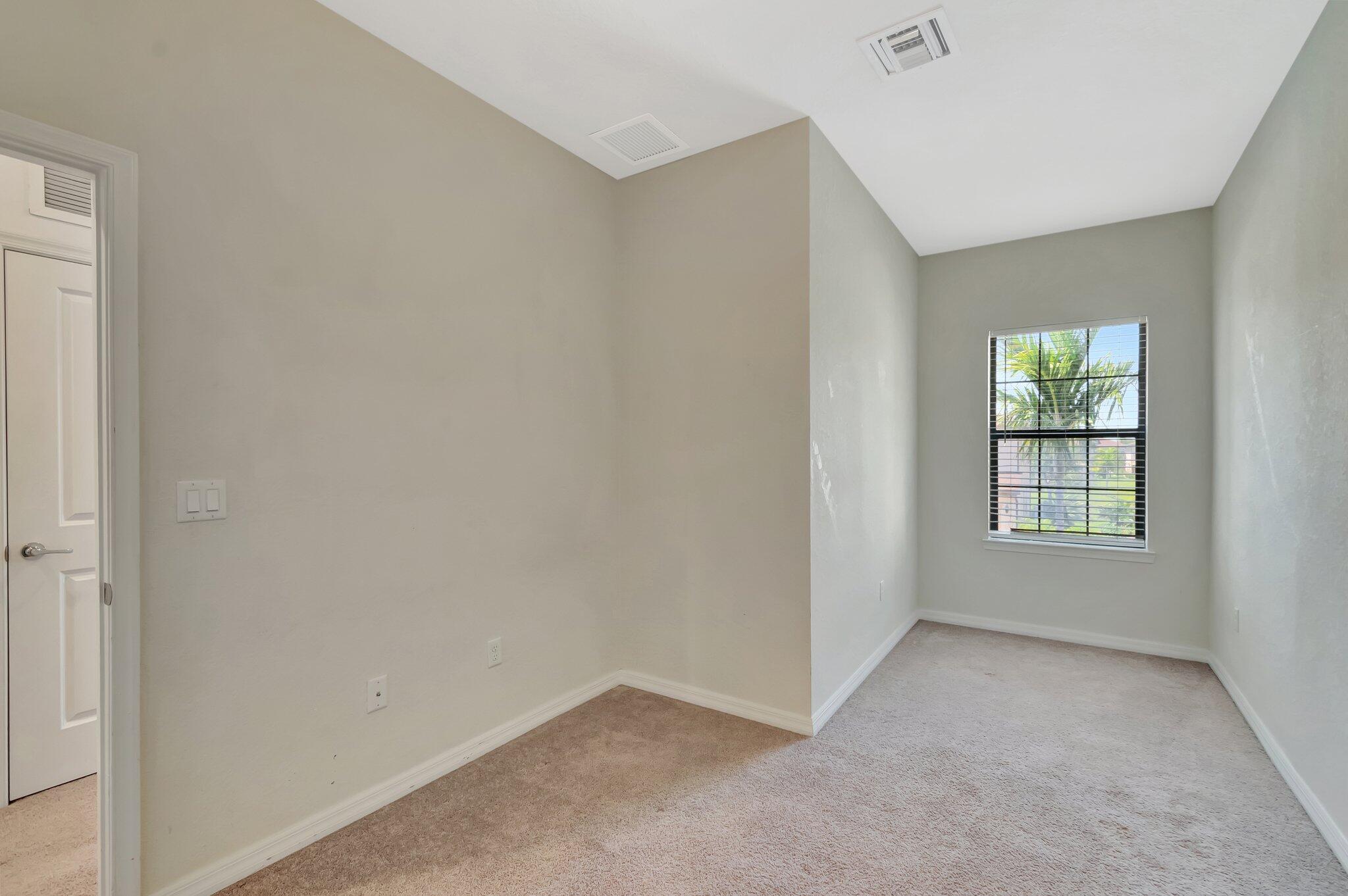PRESTON SQUARE - Residential Lease