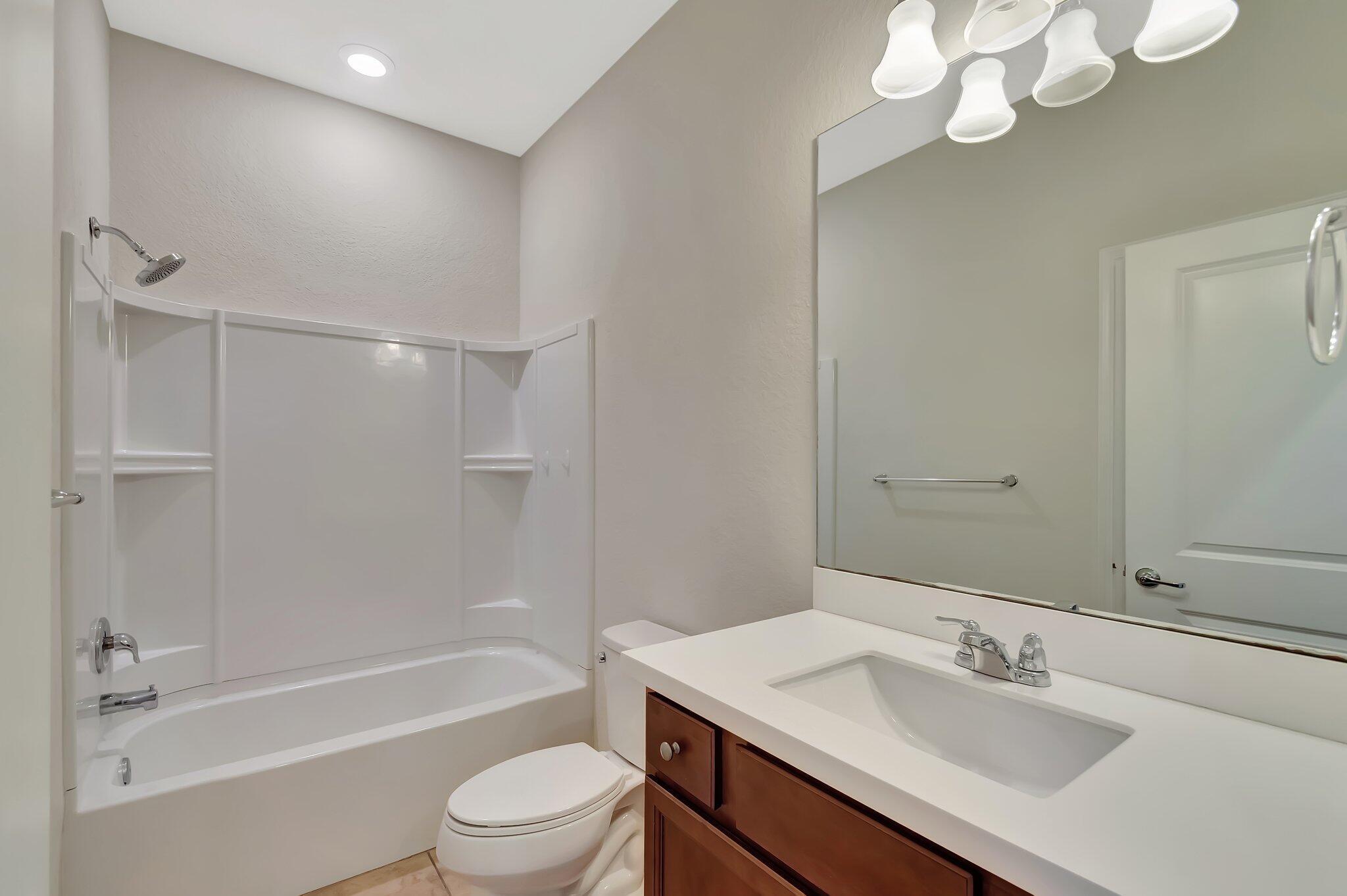 PRESTON SQUARE - Residential Lease
