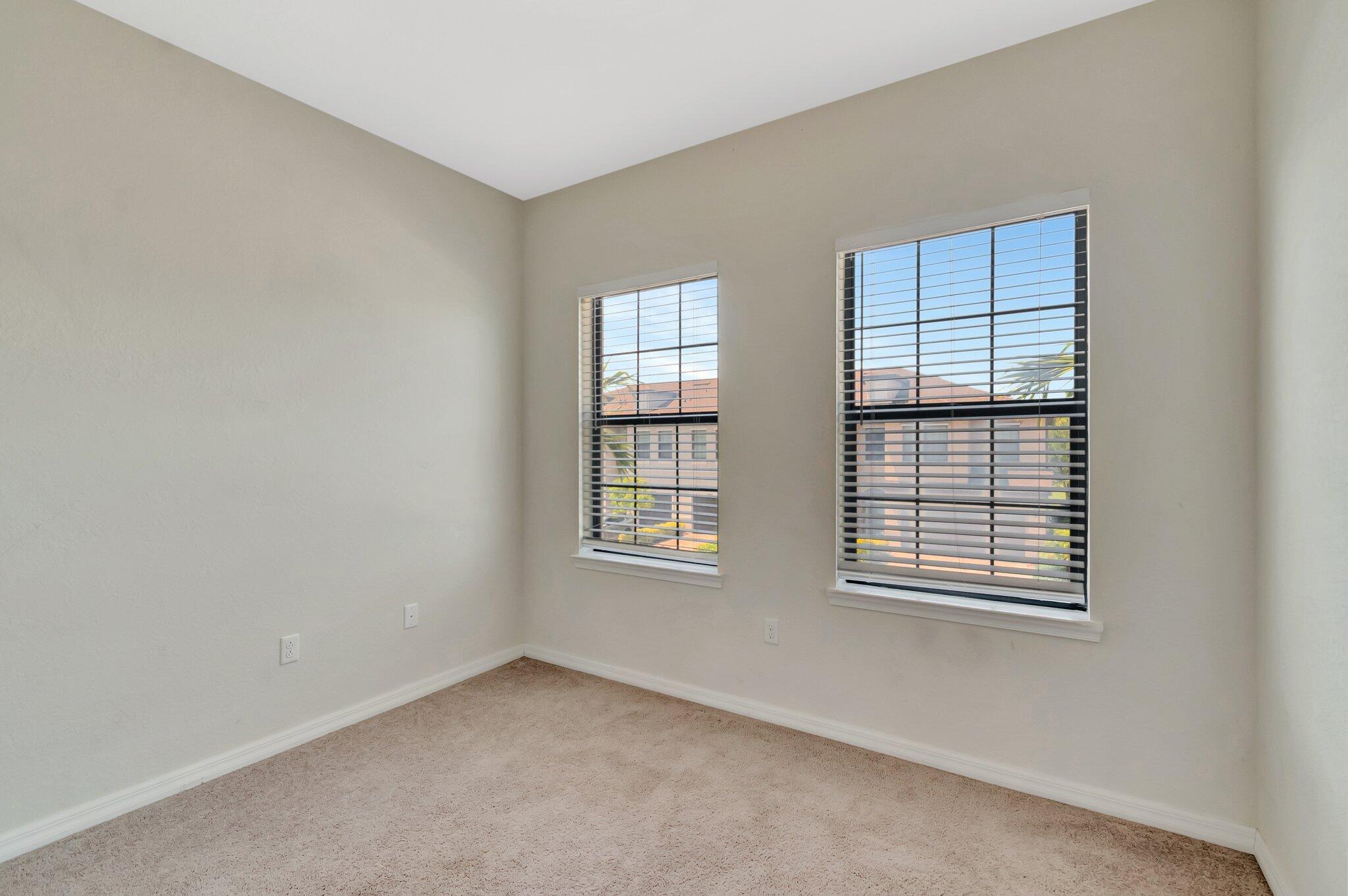 PRESTON SQUARE - Residential Lease