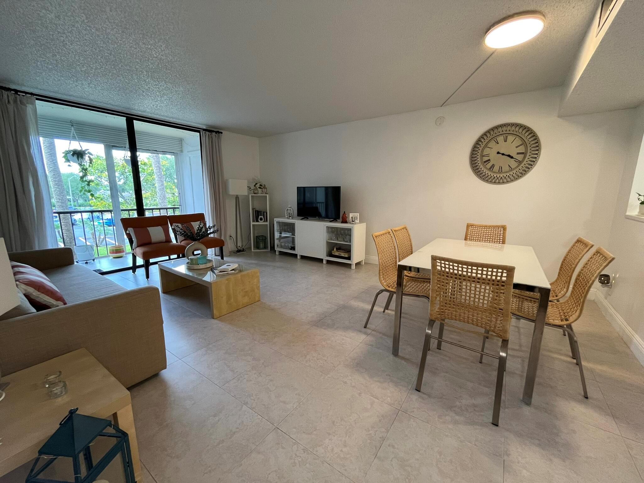 5160 Las Verdes Circle 222