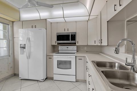 Tiny photo for 2502 Antigua Terrace #G1, Coconut Creek, FL 33066 (MLS # B26001854)