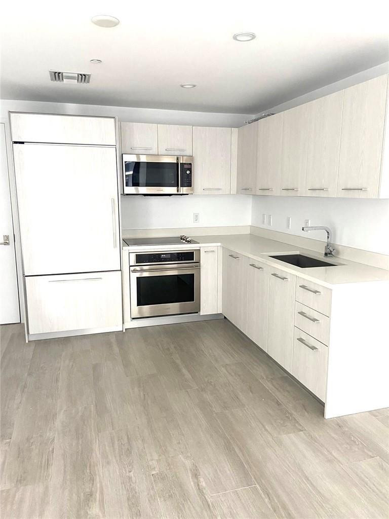 BRICKELL HEIGHTS EAST CONDO - Residential Lease