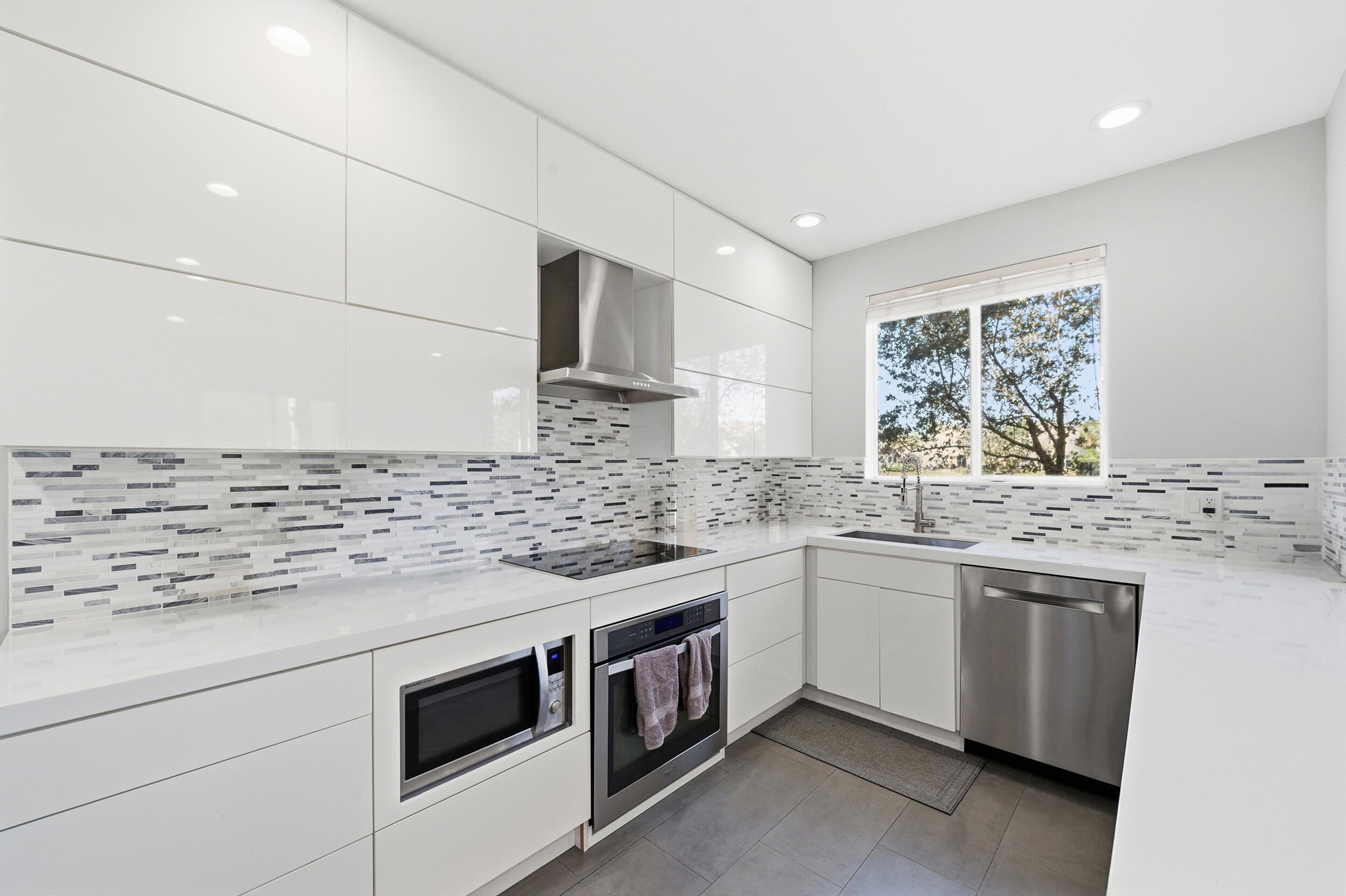 SIERRA BAY - Residential