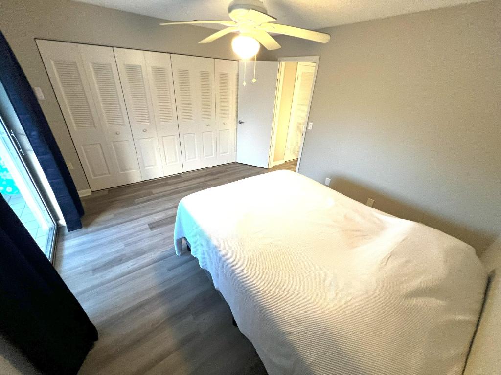 DURHAM Y CONDO - Residential