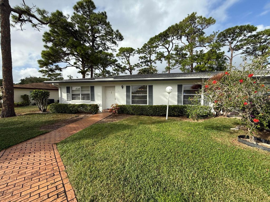 Photo of 5139 Poppy Pl #A, Delray Beach, FL 33484 (MLS # R11045597)
