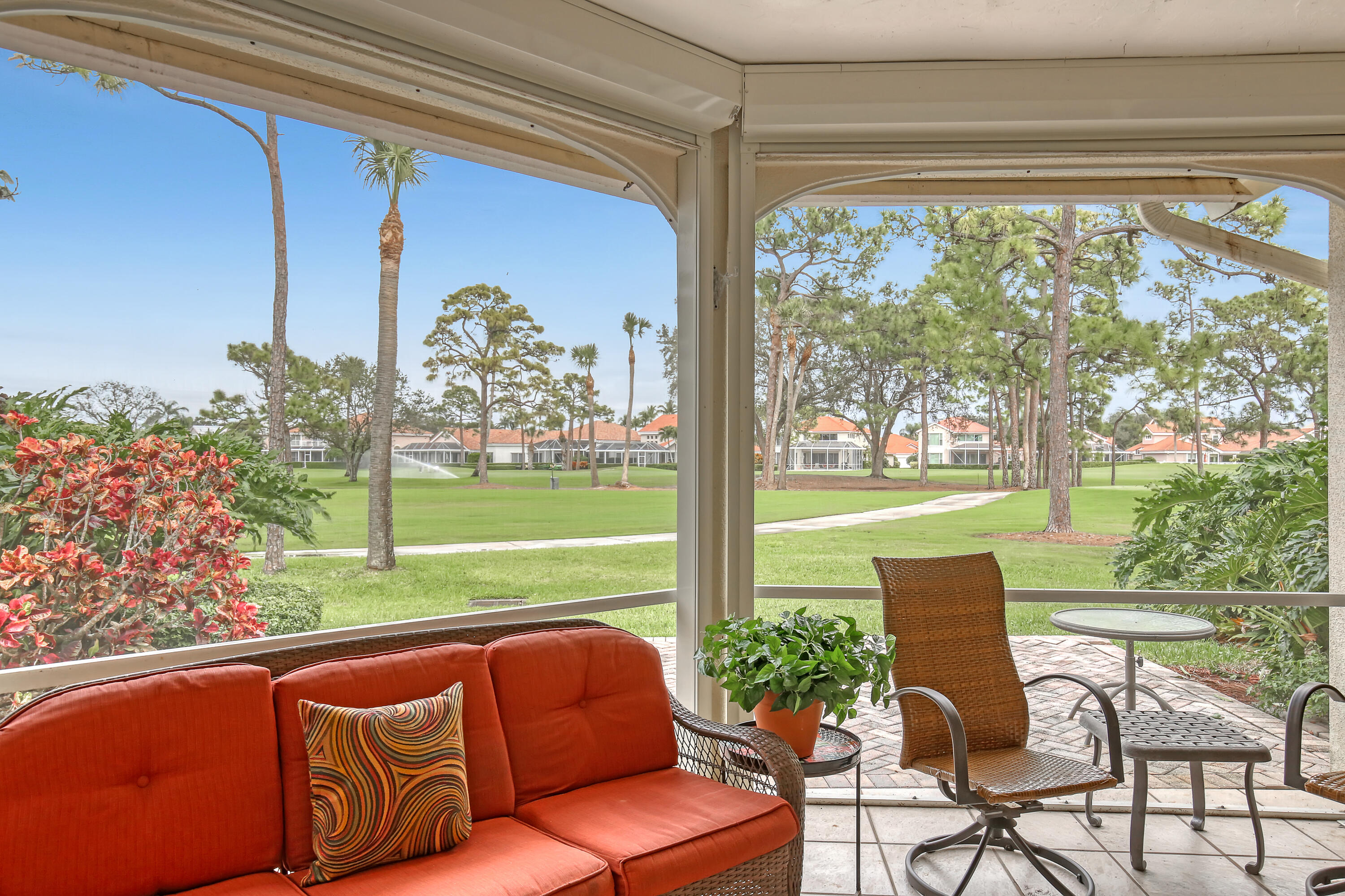 EAGLETON LAKES - Residential