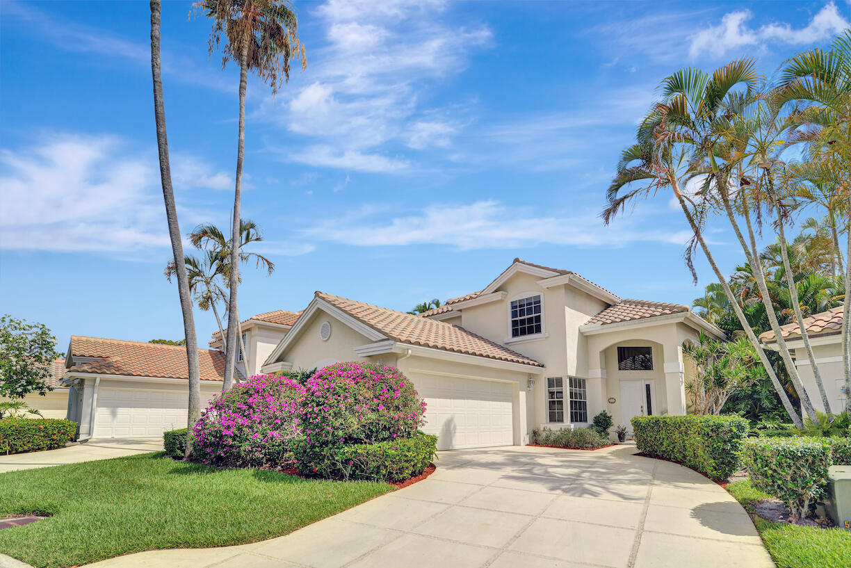 EAGLETON LAKES - Residential