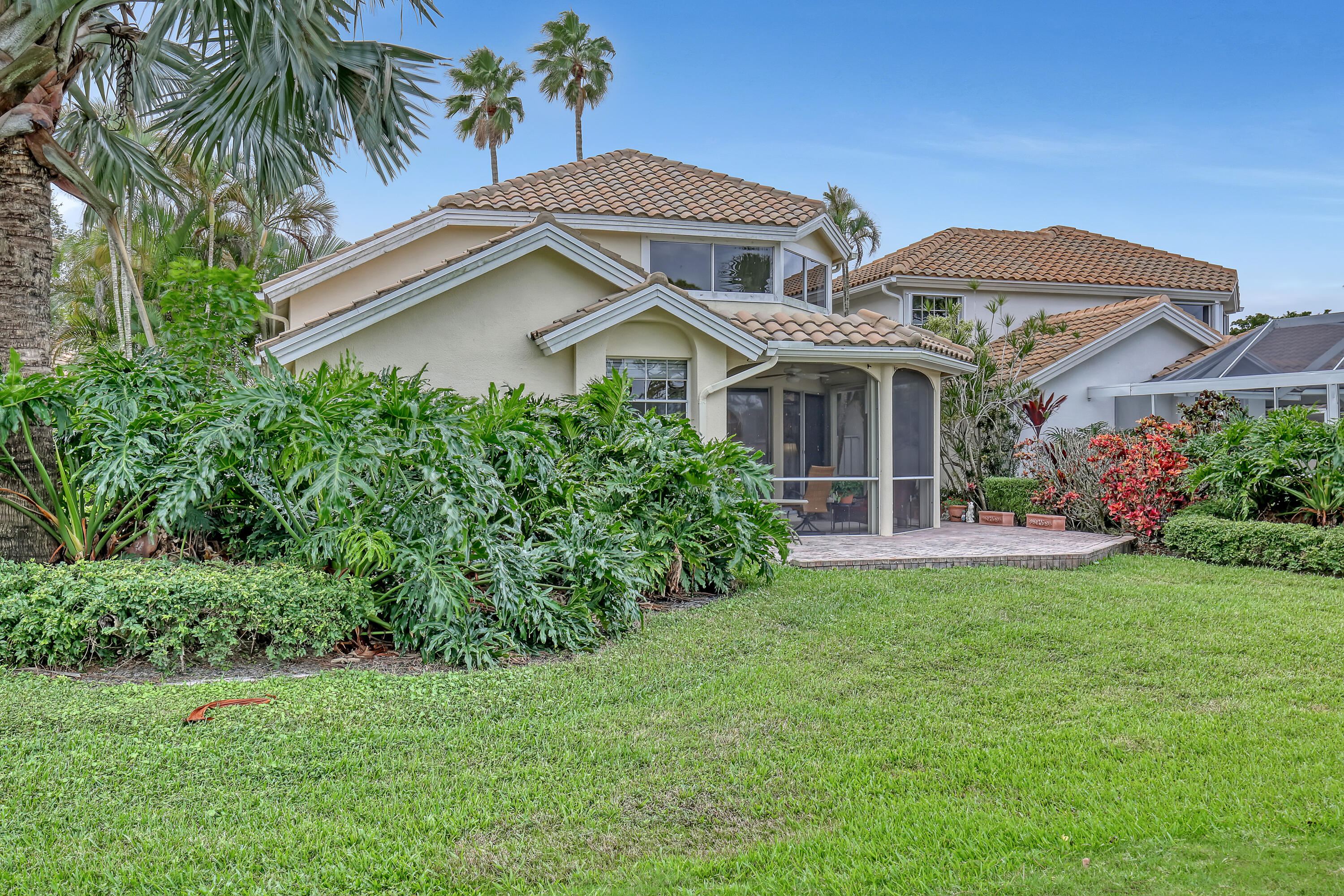 EAGLETON LAKES - Residential