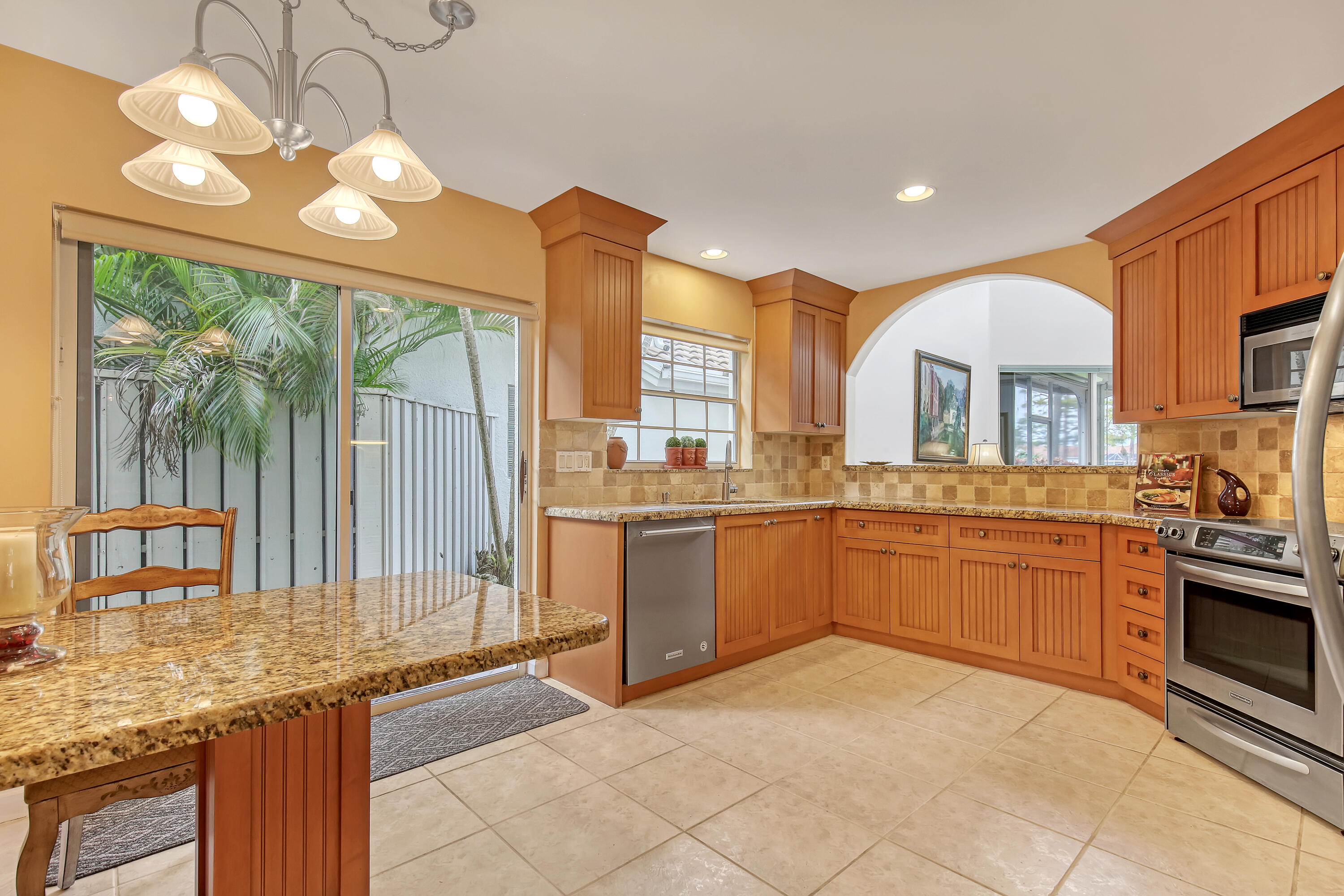 EAGLETON LAKES - Residential