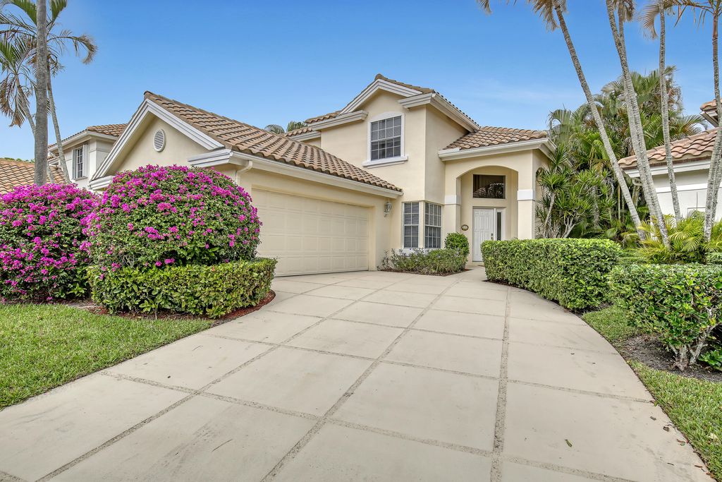 Photo of 147 Eagleton Court, Palm Beach Gardens, FL 33418 (MLS # R10839155)