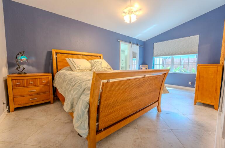 GILL ISLES - Residential