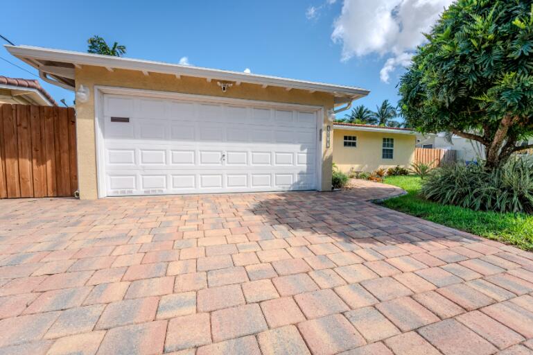 GILL ISLES - Residential