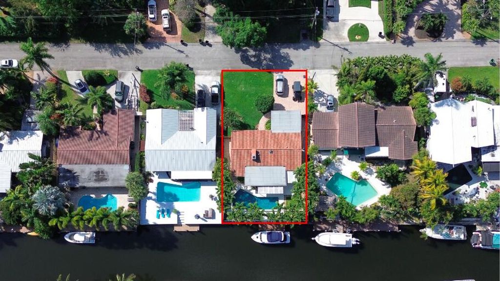 Photo of 1625 SW 5th Court, Fort Lauderdale, FL 33312 (MLS # B26005718)